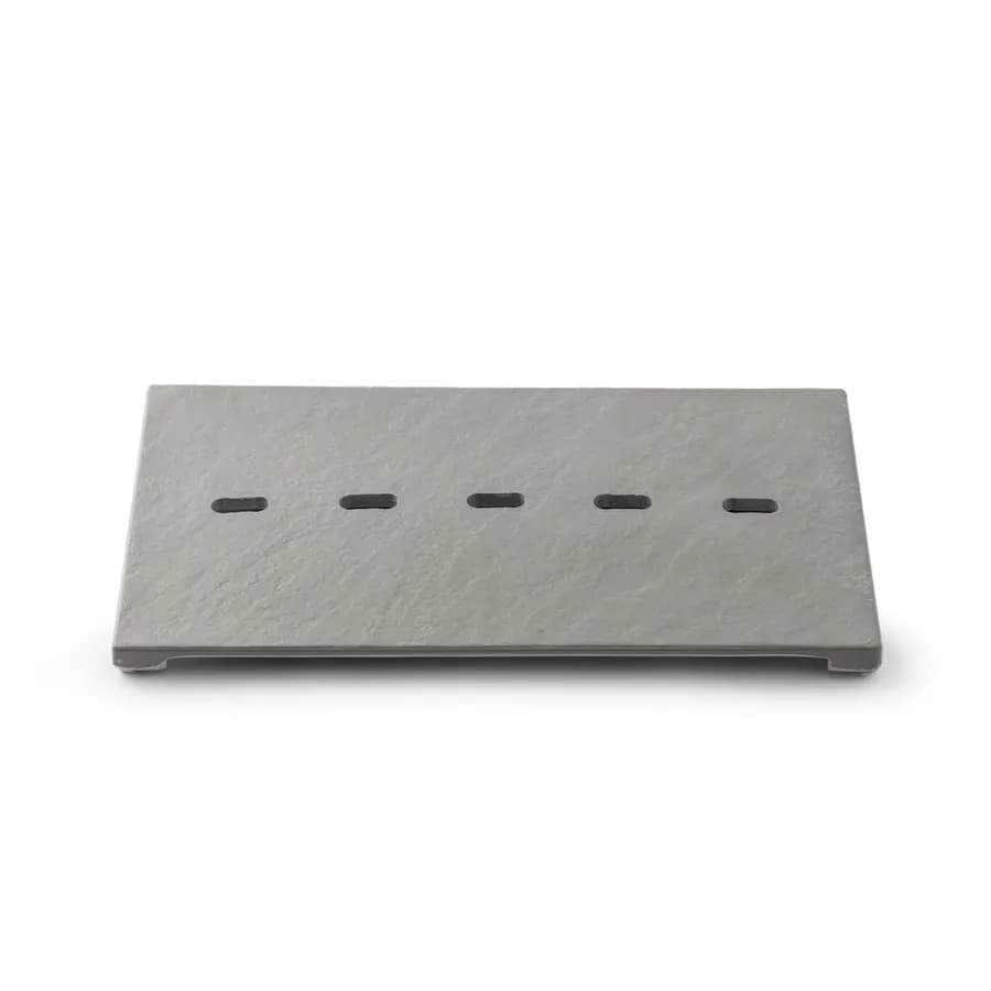 Copripiletta grigio con fori per piatto doccia Rok