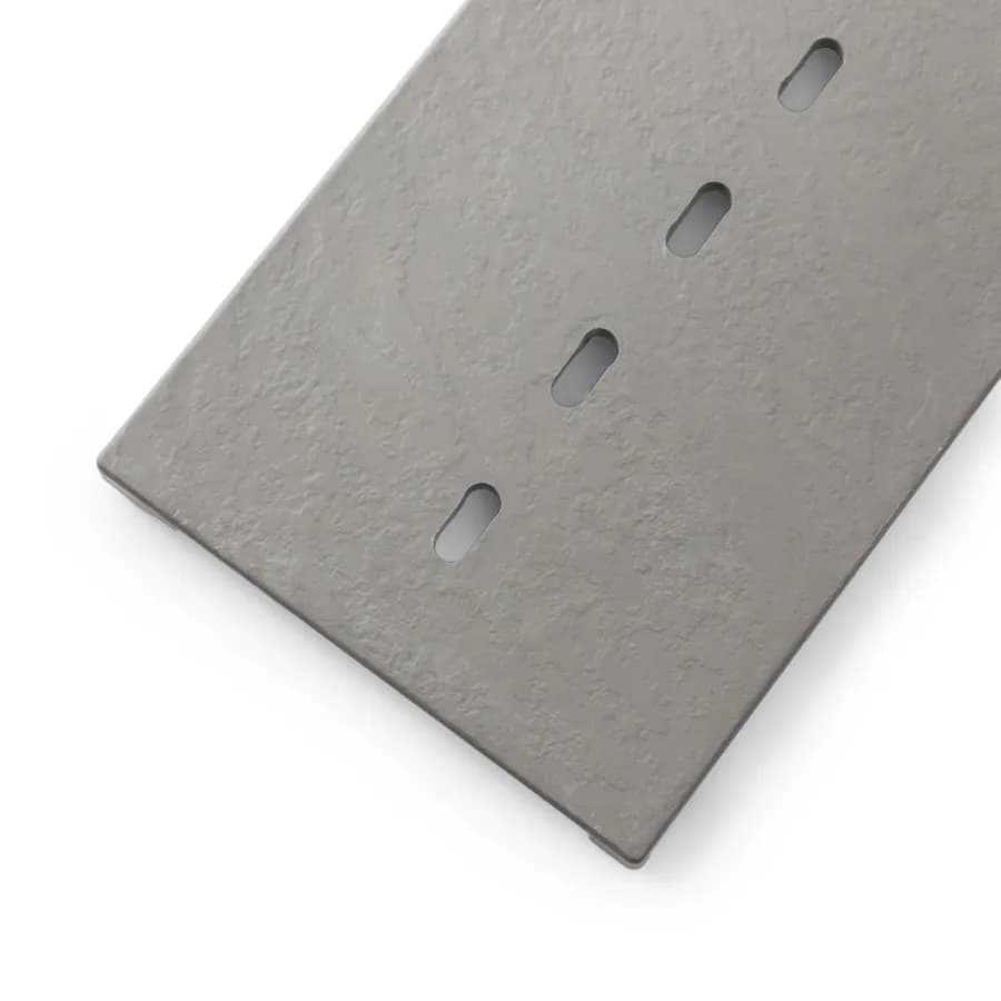 Copripiletta grigio con fori per piatto doccia Rok