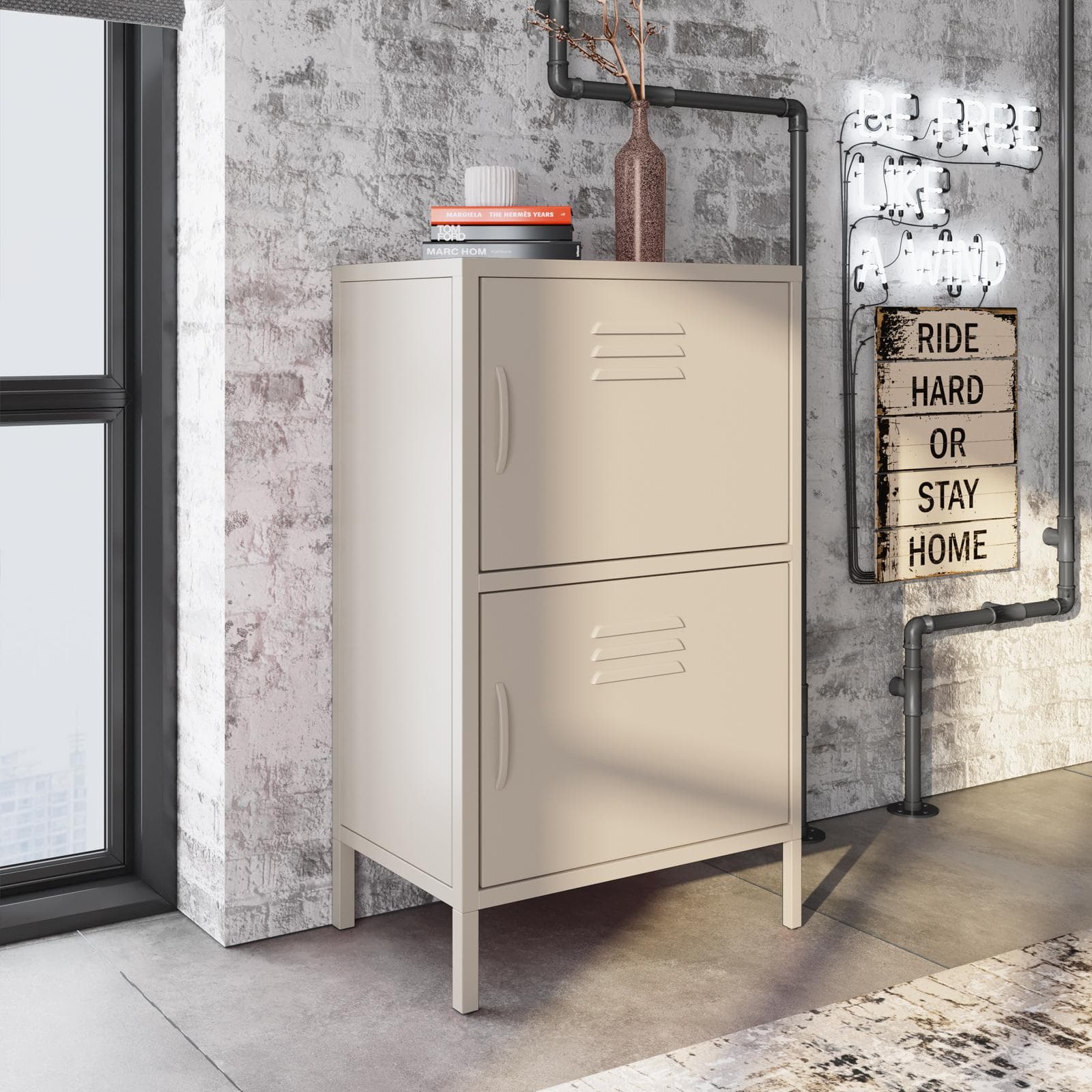 Armadietto basso 60x102h cm in acciaio verniciato crema con 2 ante - Latino
