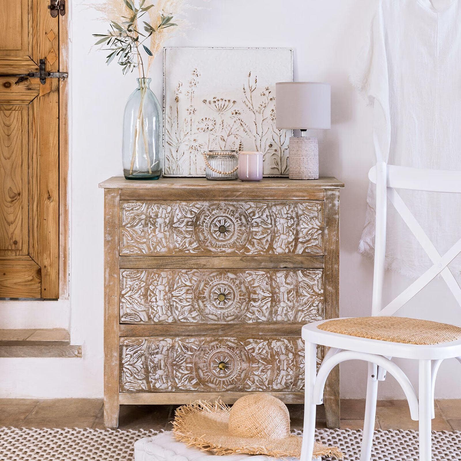 Cassettiera 85x85h cm in legno di mango con 3 cassetti intagliati a mano - Sintra
