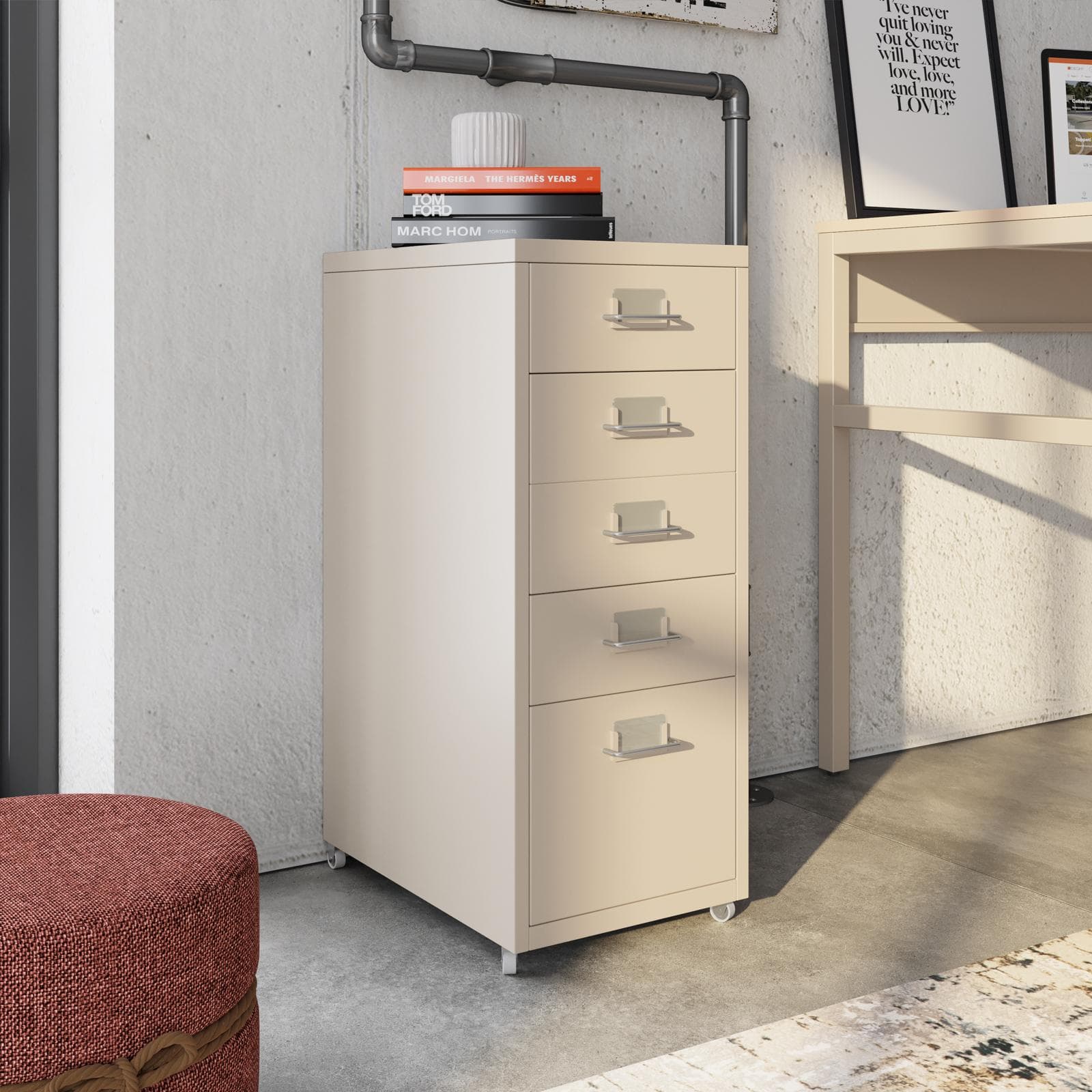 Cassettiera compatta 28x69h cm in acciaio verniciato crema con 5 cassetti e ruote - Latino