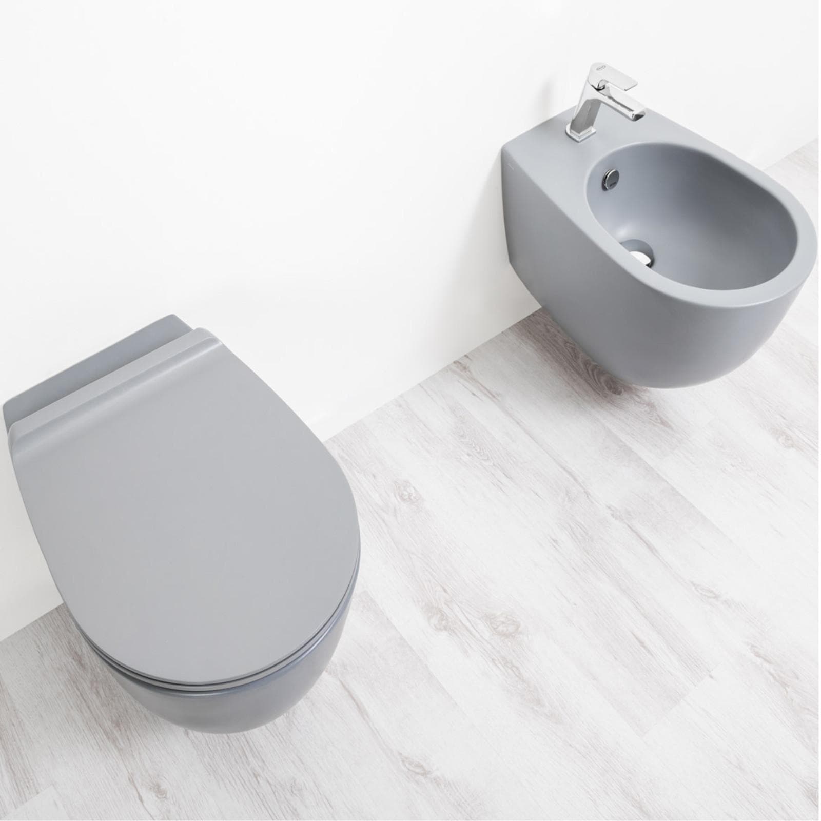 Coppia di sanitari sospesi grigio cemento opaco bidet + wc + sedile - Vignoni di Simas