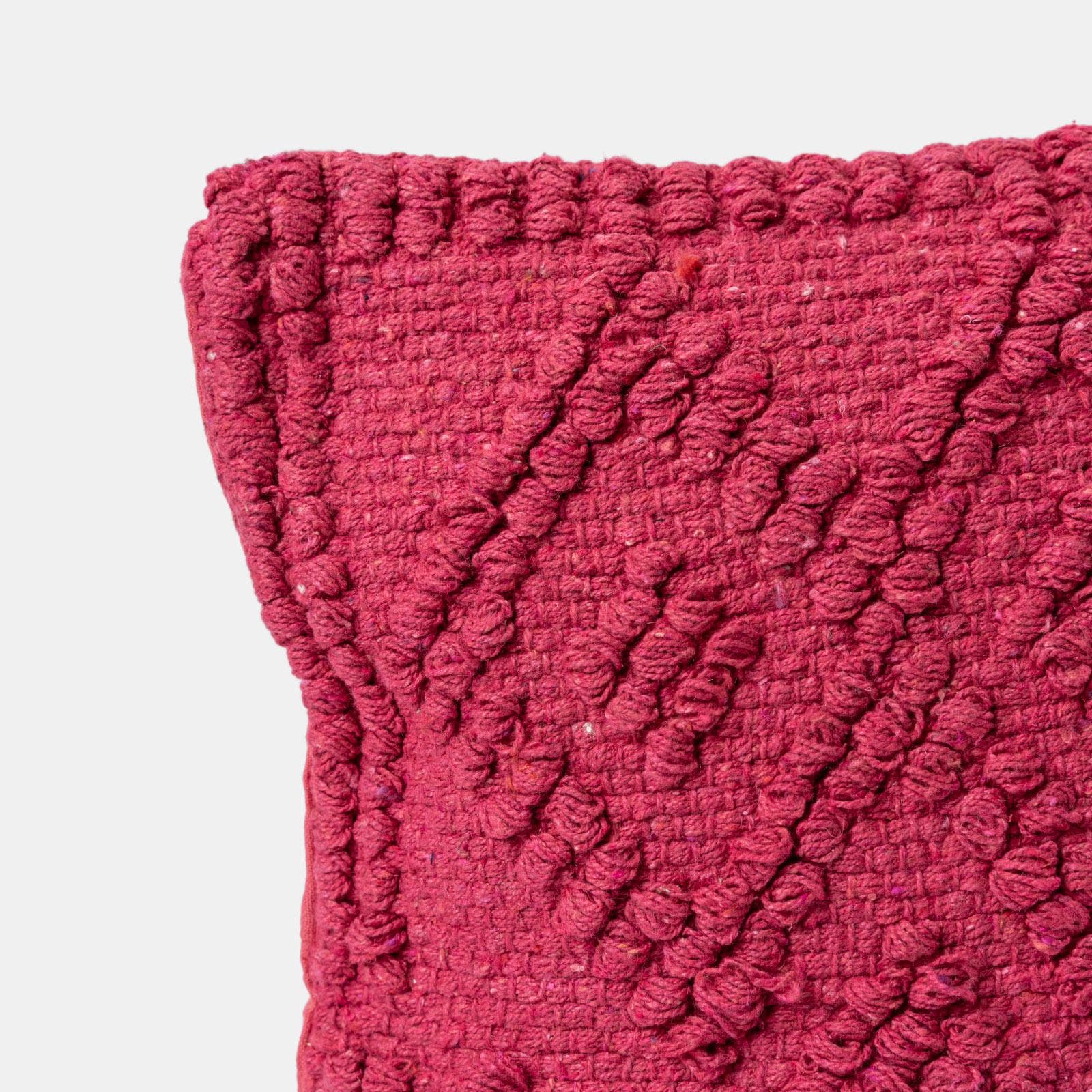 Cuscino sfoderabile 45x45 cm magenta in cotone con decoro