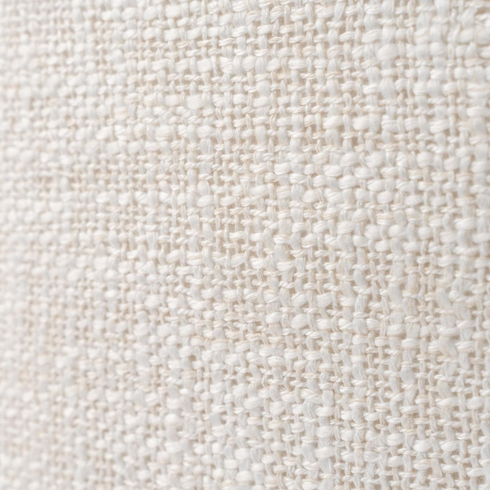 Cuscino sfoderabile 45x45 cm off white in bouclé con bordino