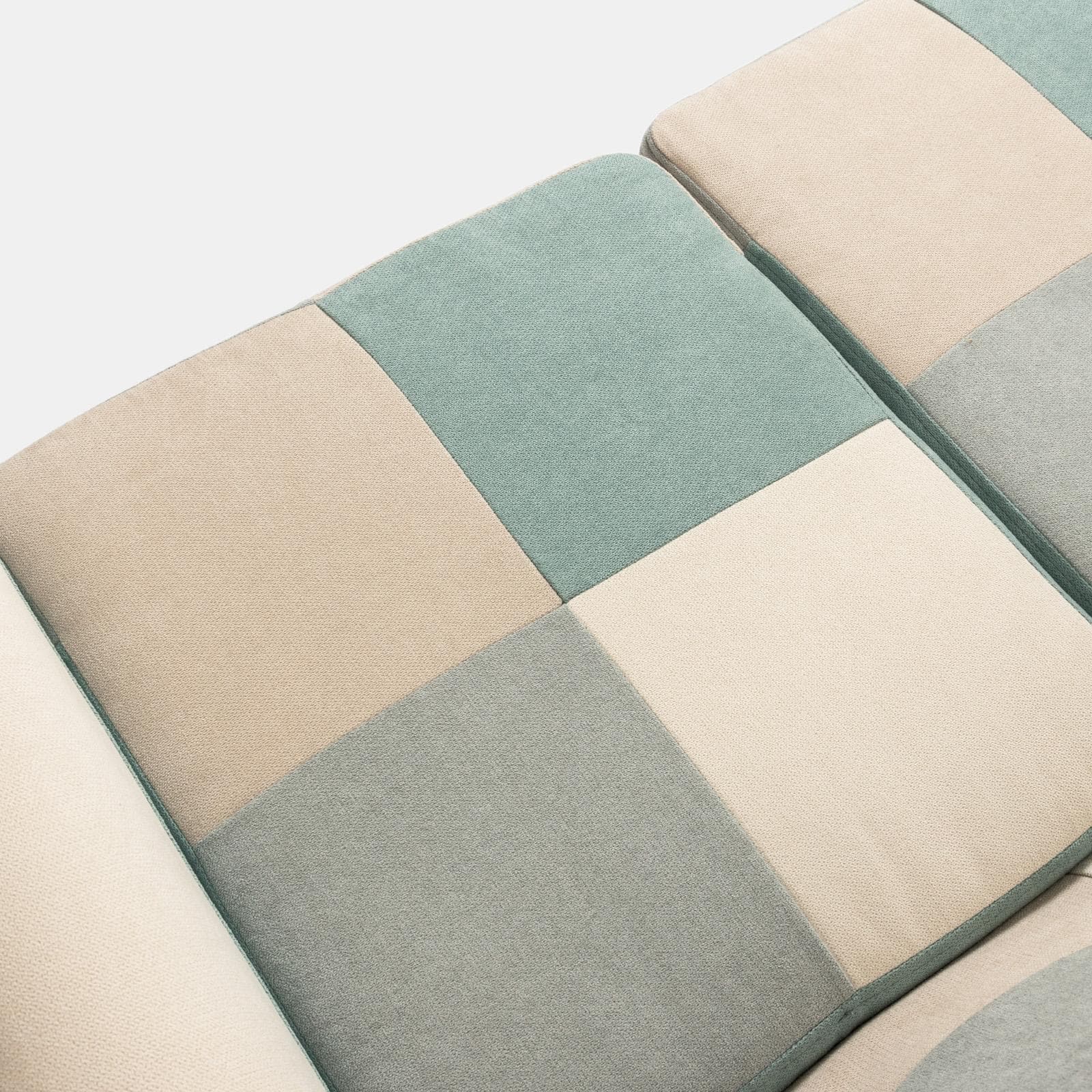 Divano scandinavo 2 posti in tessuto patchwork multicolor celeste - Copenaghen