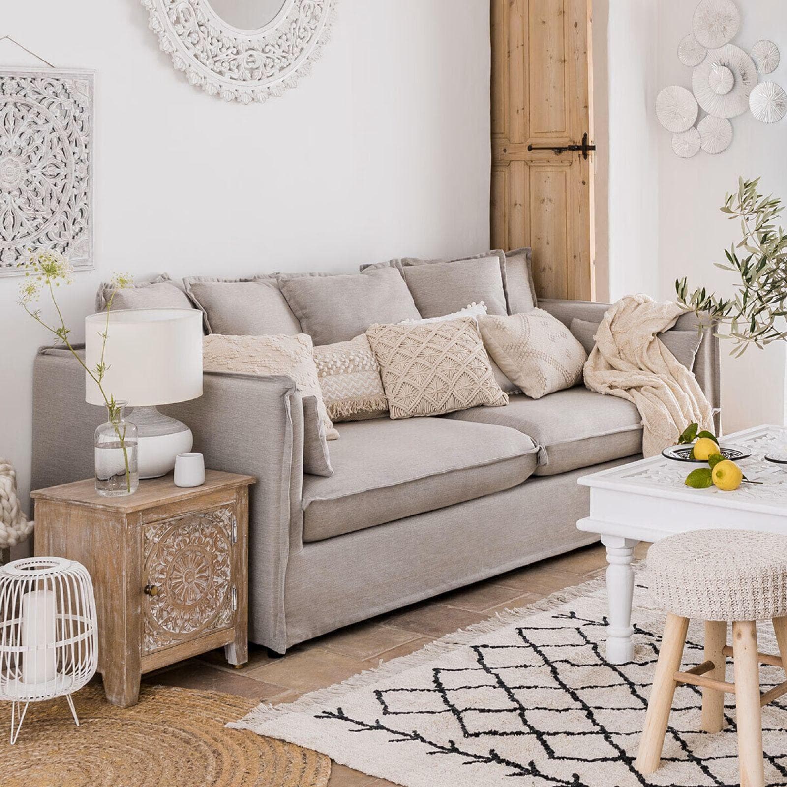 Divano 3 posti sfoderabile in tessuto effetto lino beige con cuscini - Noemi