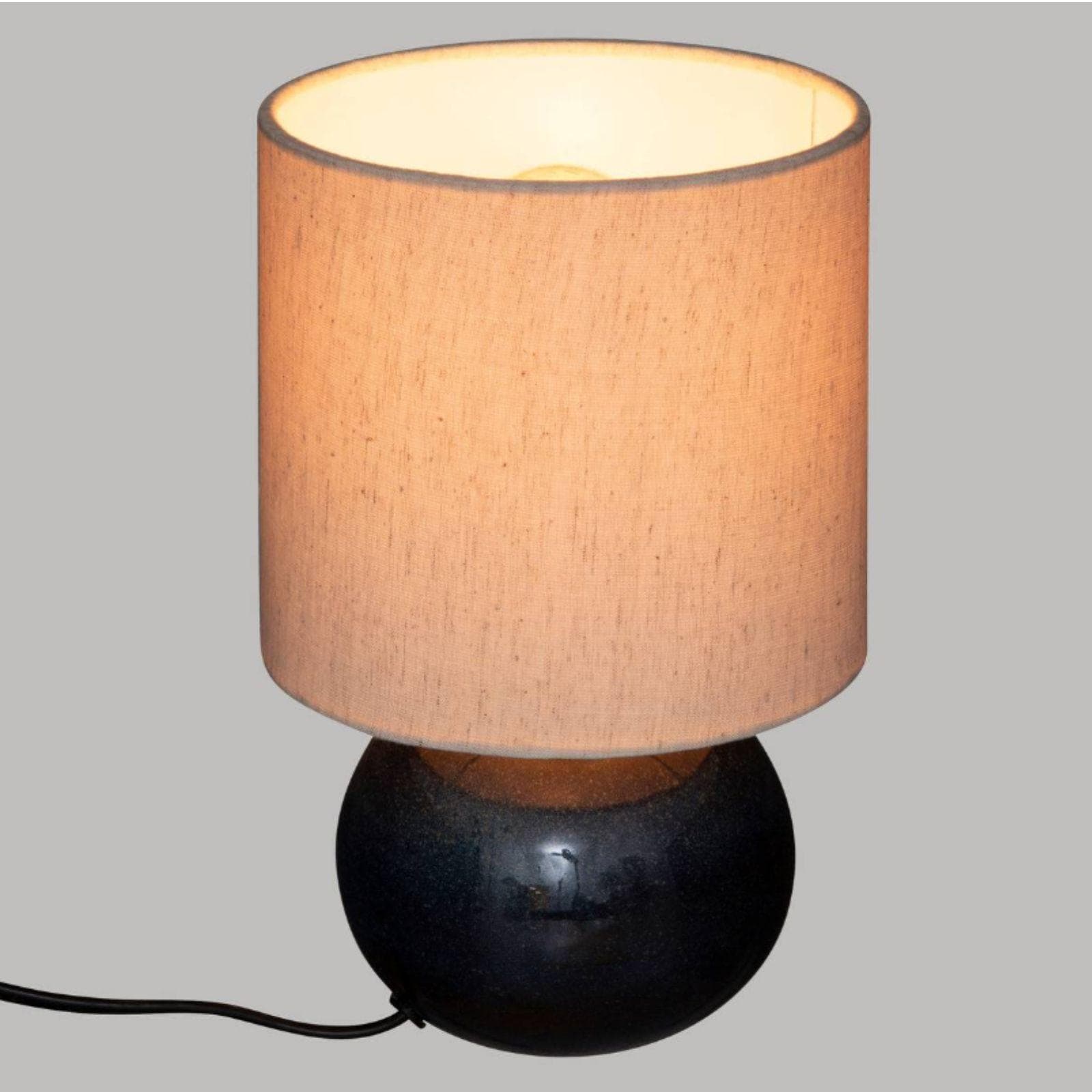 Lampada da tavolo 28h cm in ceramica blu lucido e paralume in cotone - Bamby