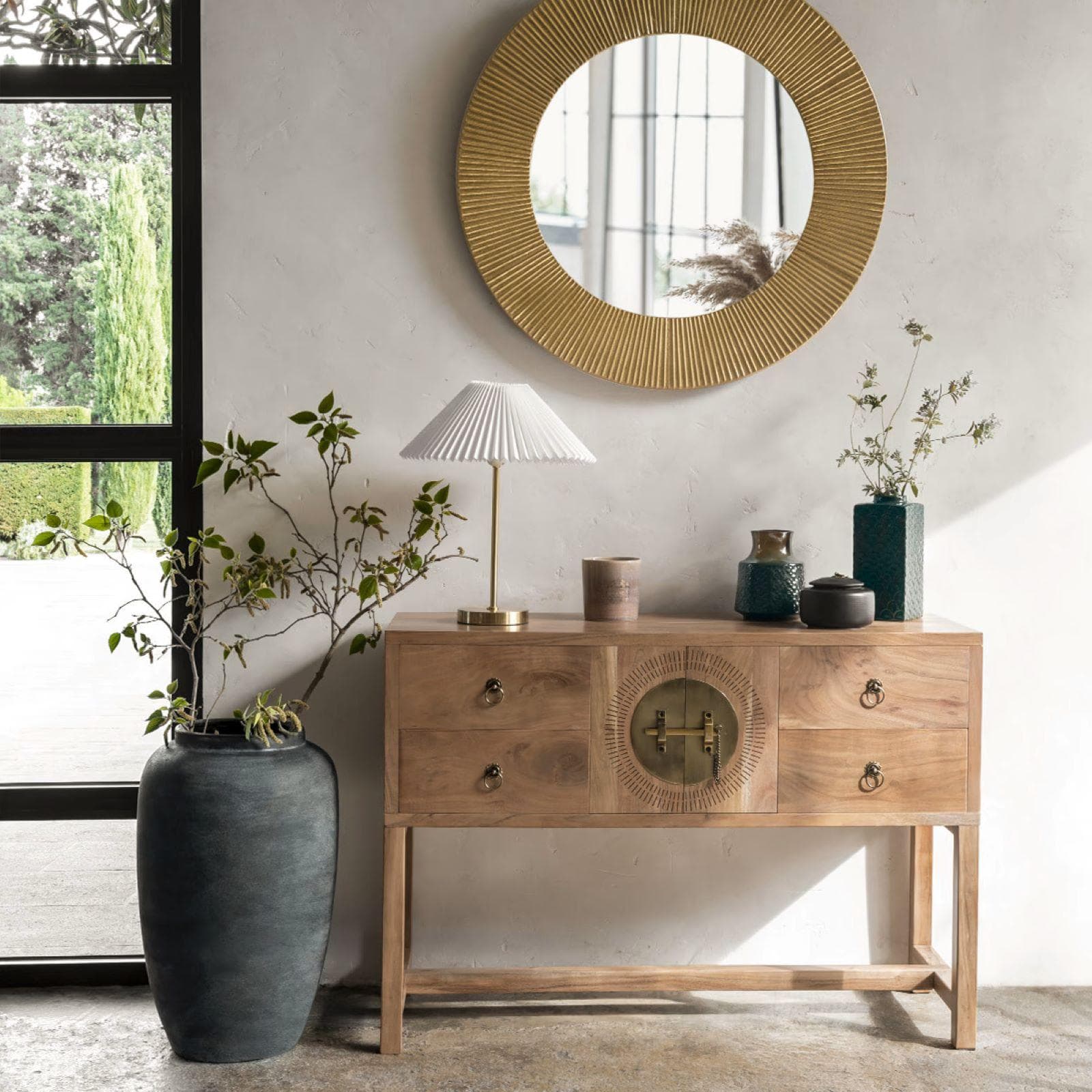 Lampada da tavolo 47h cm in metallo oro e paralume plissettato bianco