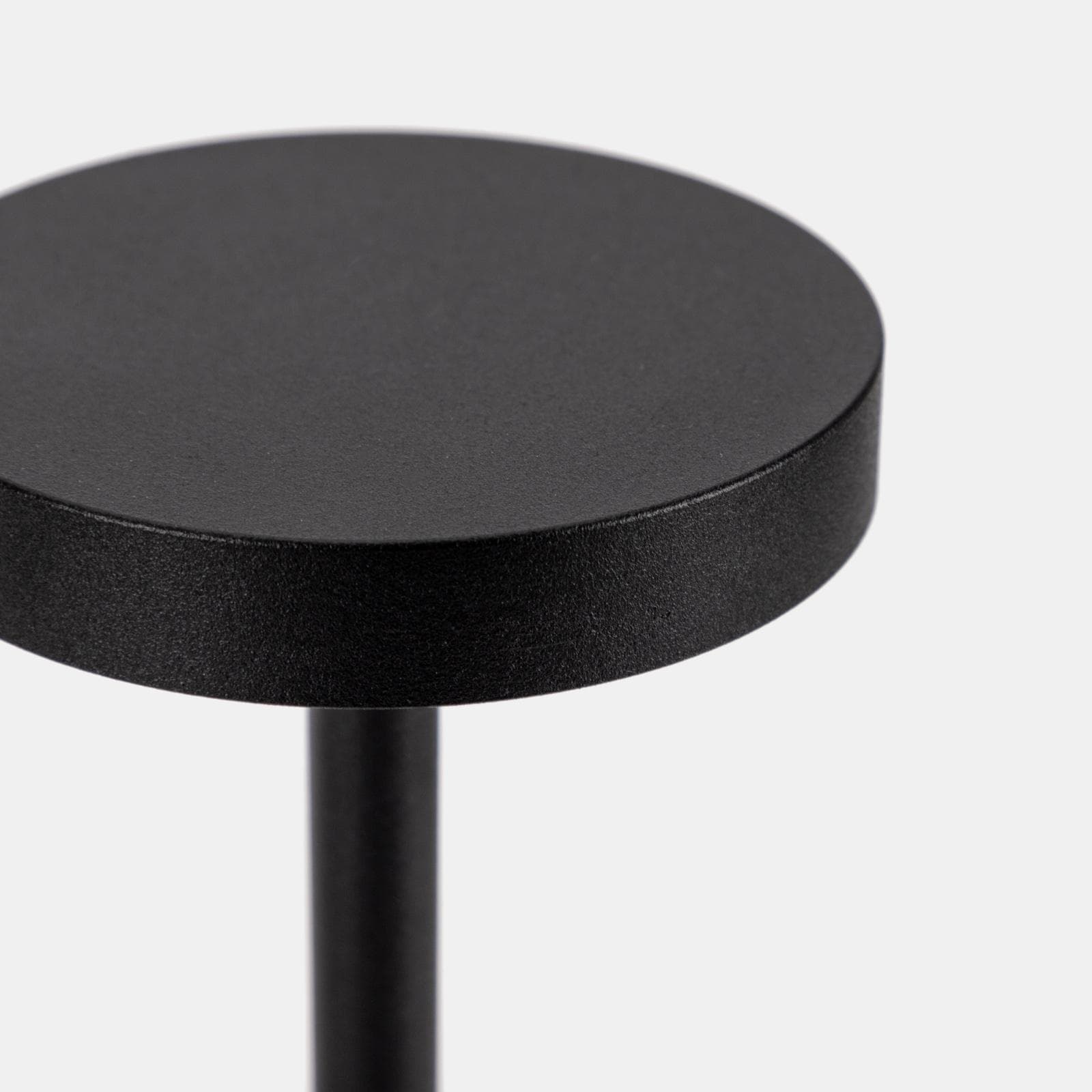 Lampada da tavolo portatile a LED 11x38h cm in alluminio nero - Spritz