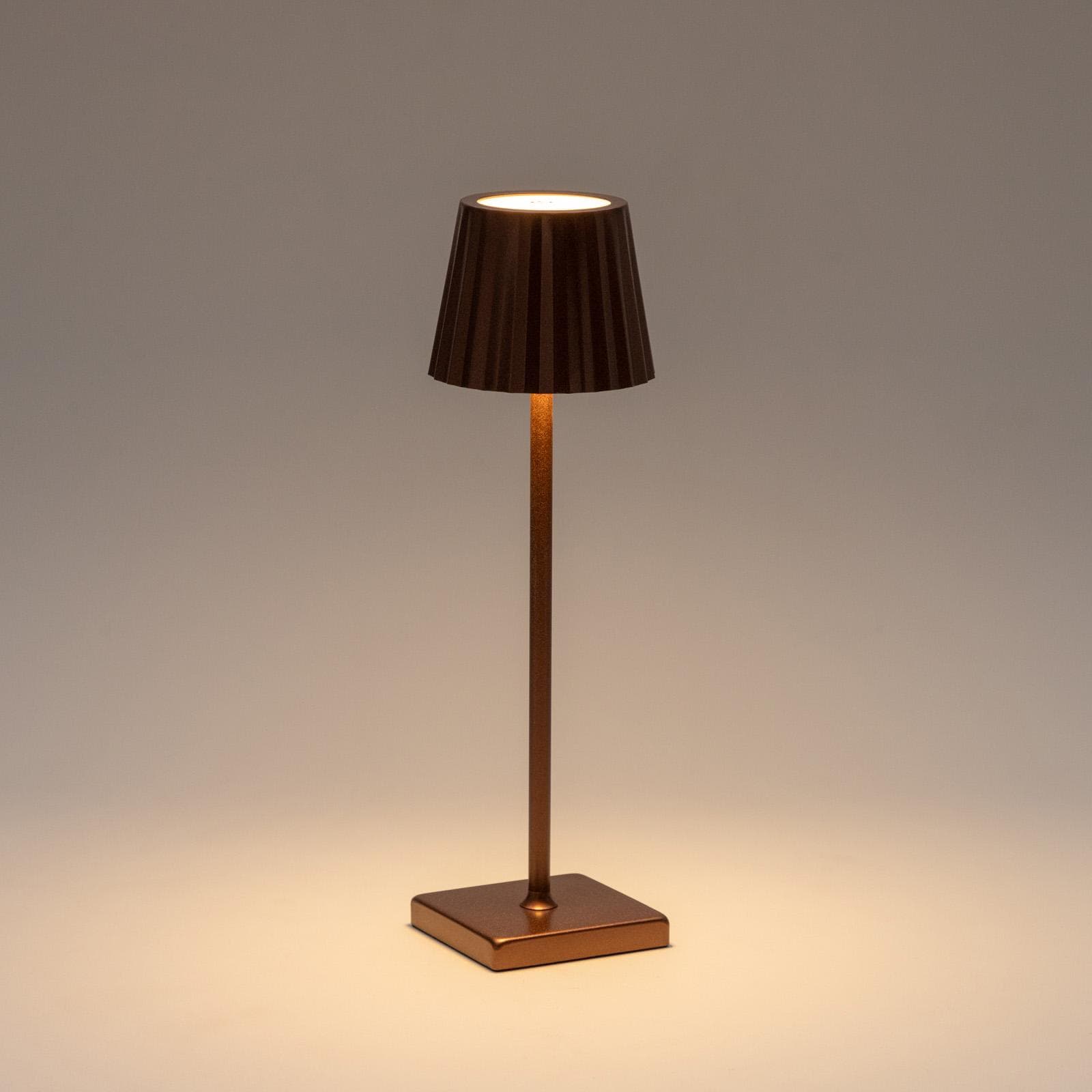 Lampada da tavolo touch a LED plissettata 14x40h cm in alluminio cioccolato - Isobel
