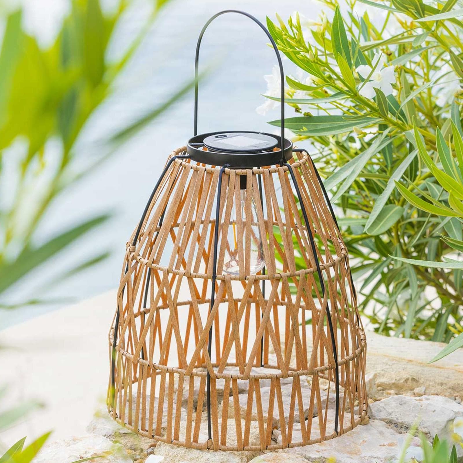 Lampada solare in polyrattan naturale e acciaio grafite con LED - Violante