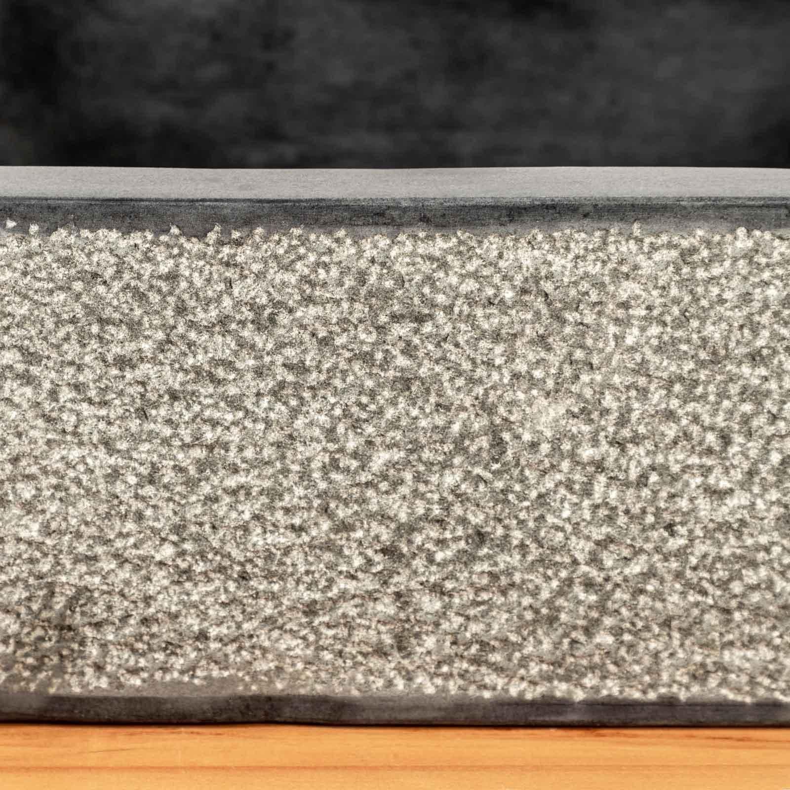 Lavabo da appoggio 40x30 cm in marmo martellato nero e grigio - Artizan