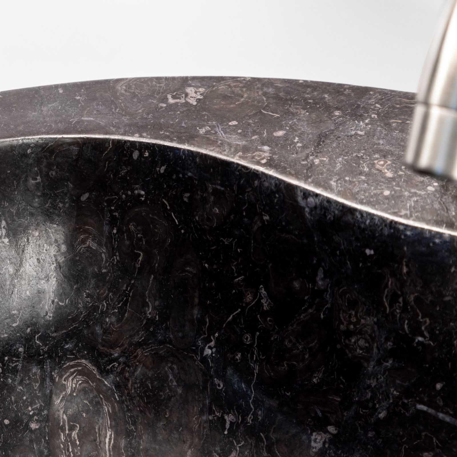 Lavabo da appoggio monoforo 40x40 cm in marmo lucido nero - Artizan