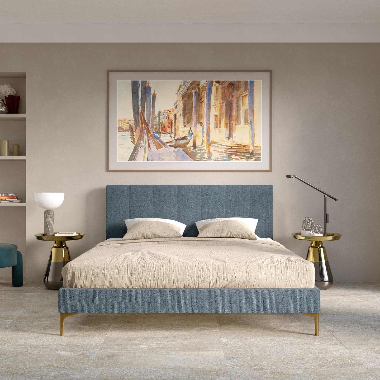 Letto matrimoniale 160x190 cm in tessuto blu polvere con gambe oro opaco - Firik