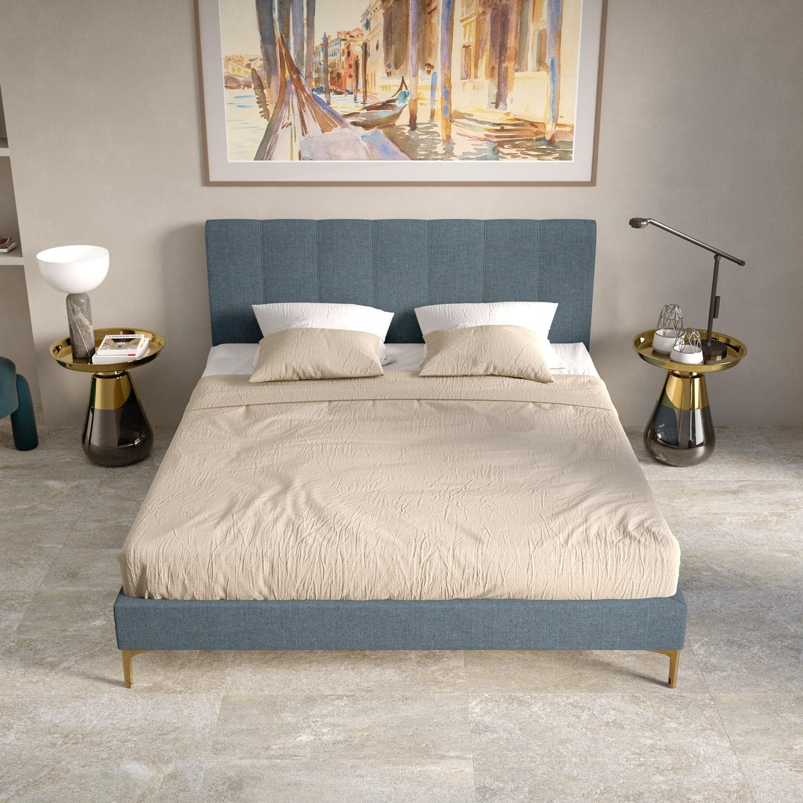 Letto matrimoniale 160x190 cm in tessuto blu polvere con gambe oro opaco - Firik