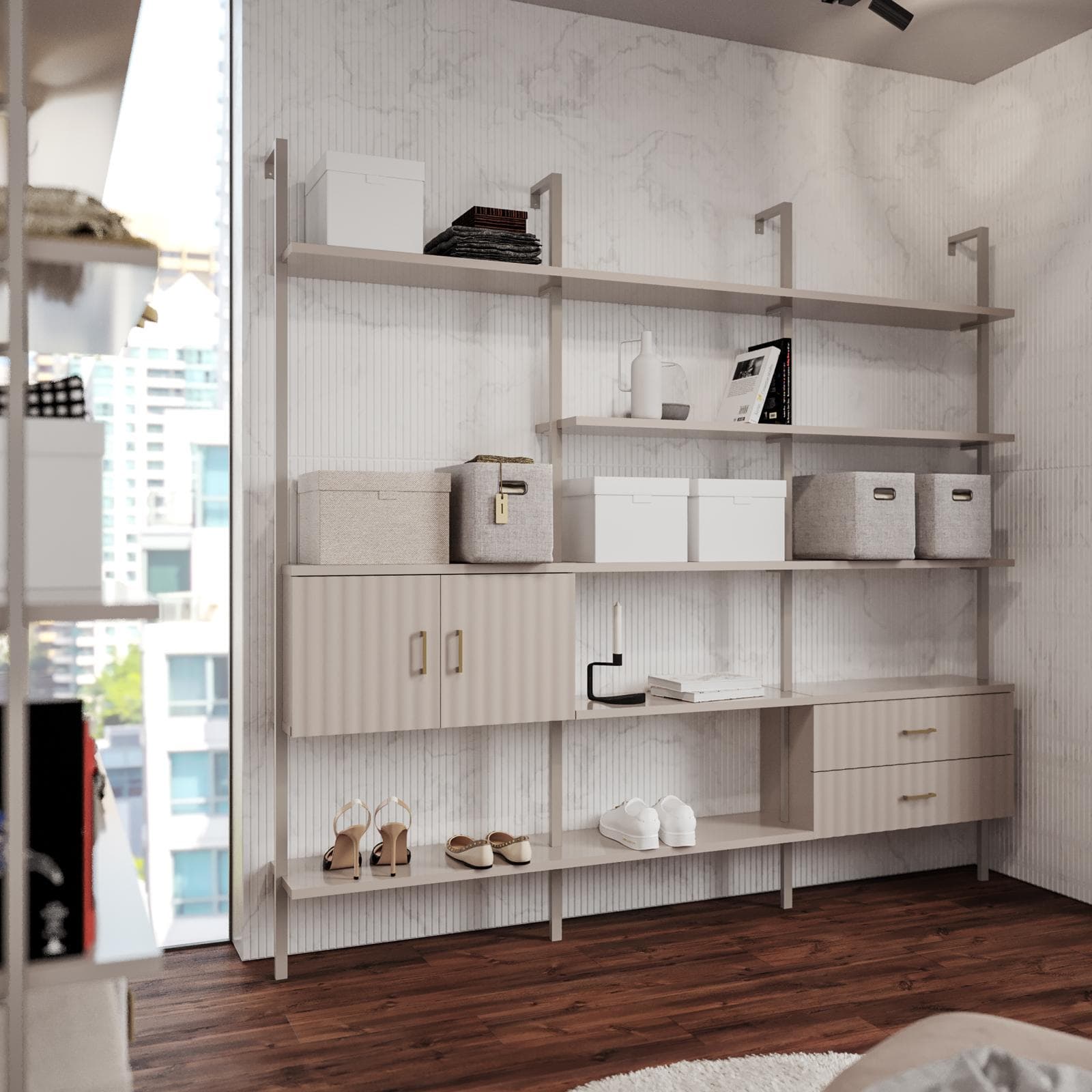 Libreria 234x216h cm con 2 ante e 2 cassetti con soft close cashmere cannettato e dettagli oro opaco - Lofti