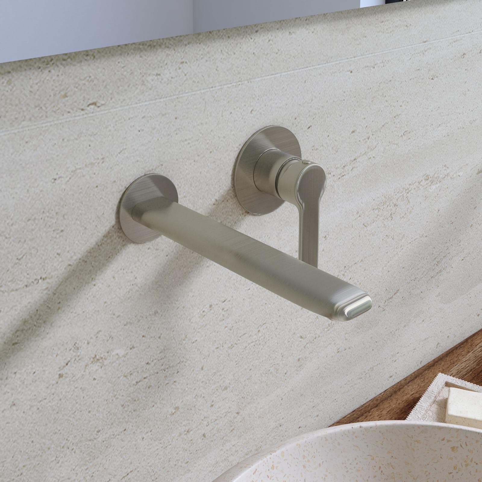 Miscelatore lavabo a muro in ottone spazzolato - Tila