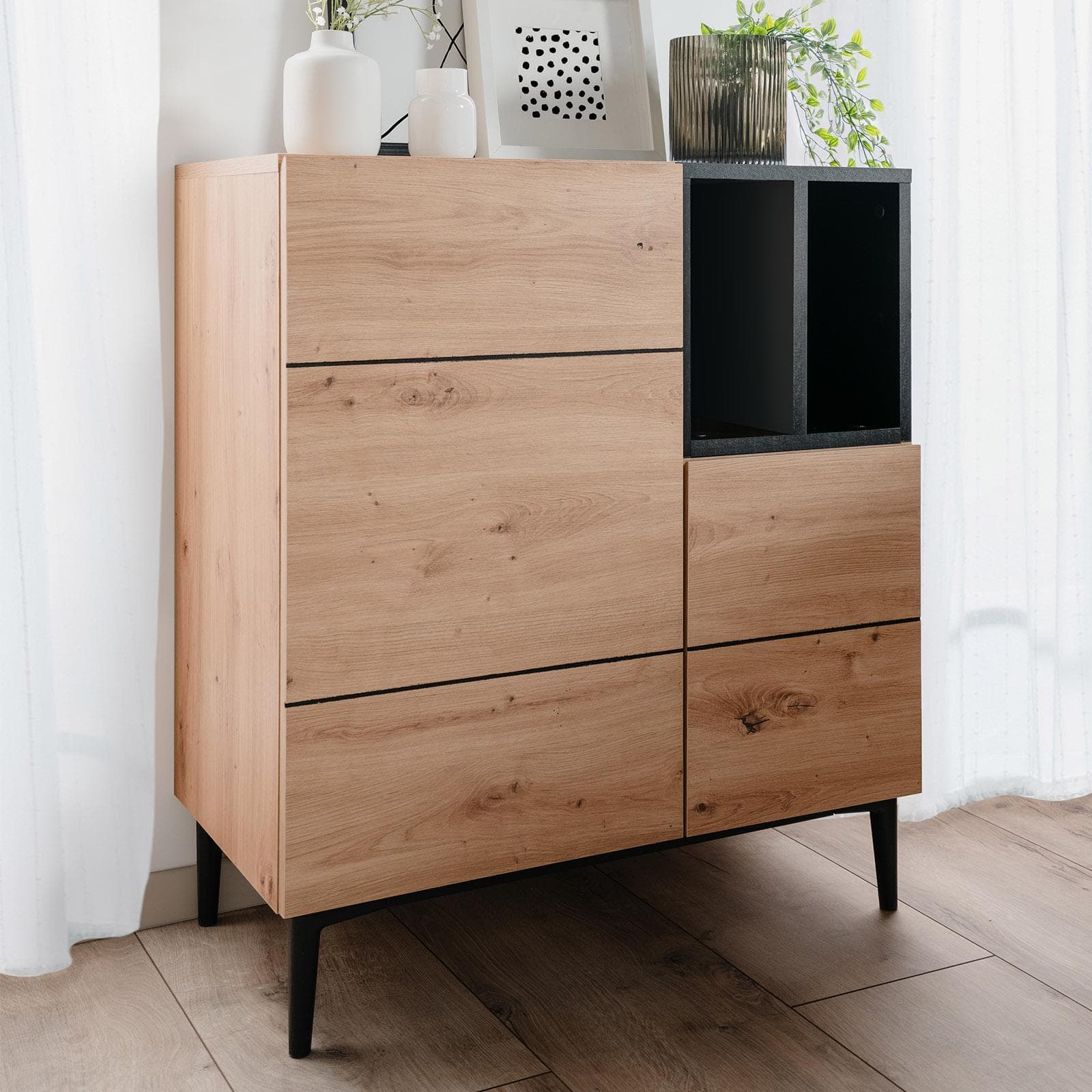 Credenza 80x90h cm in legno rovere e nero con 2 ante e vani a giorno - Ekus