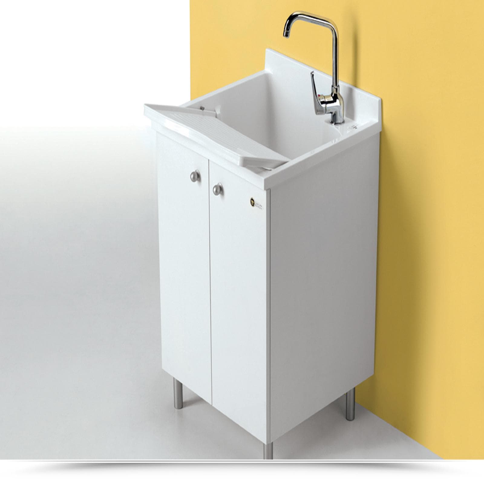 Mobile lavatoio 60x60 cm Montegrappa per interno con doppia anta e lavapanni