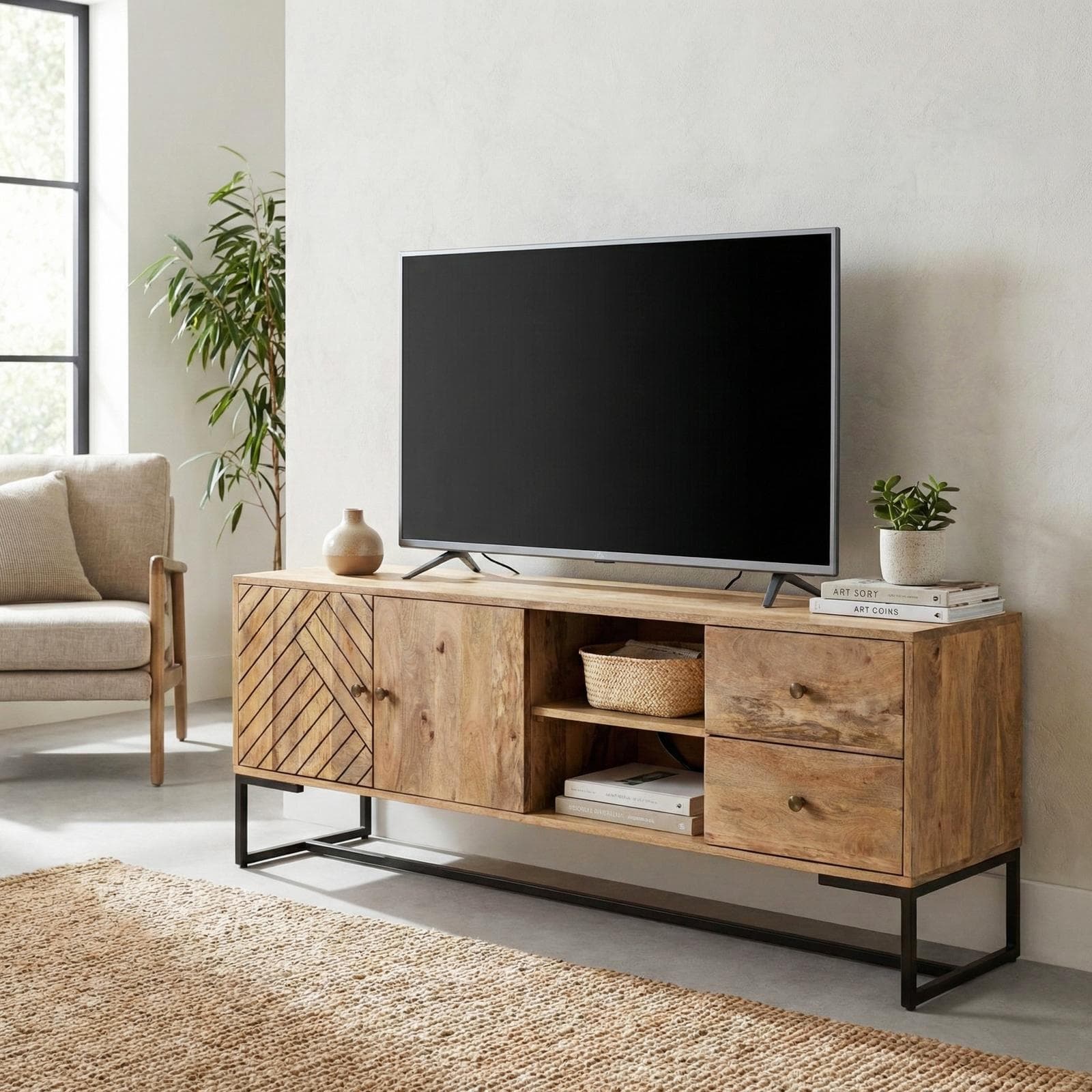 Mobile porta tv 175x40 cm in legno di mango e metallo con 2 ante e 2 cassetti - Freia Mango