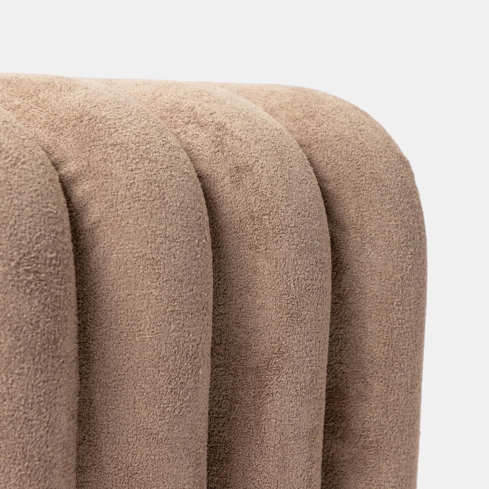 Panca 80x48 cm design ad arco in tessuto micro teddy tortora - Rudy