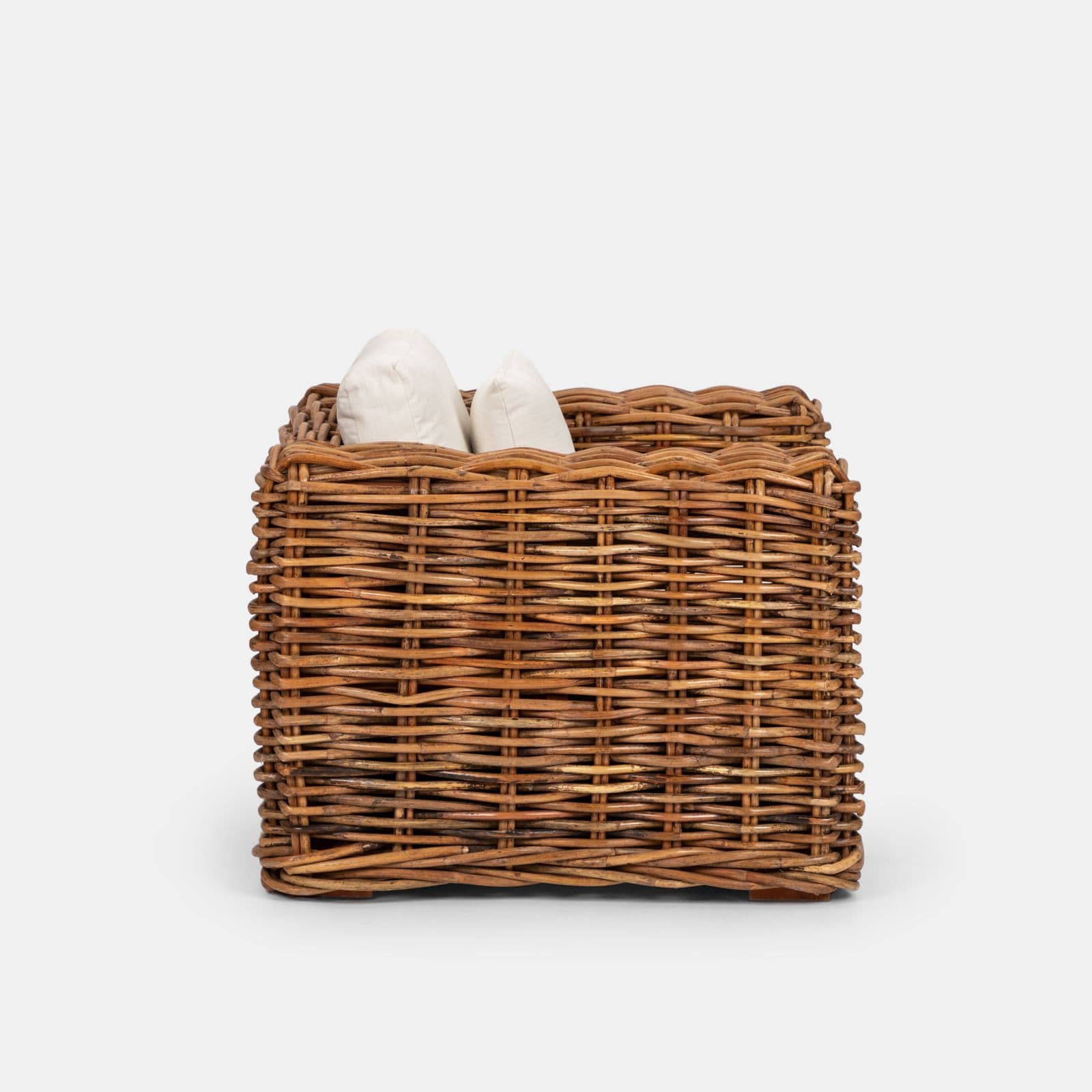 Poltrona in rattan naturale con soffici cuscin ecrù - Daril