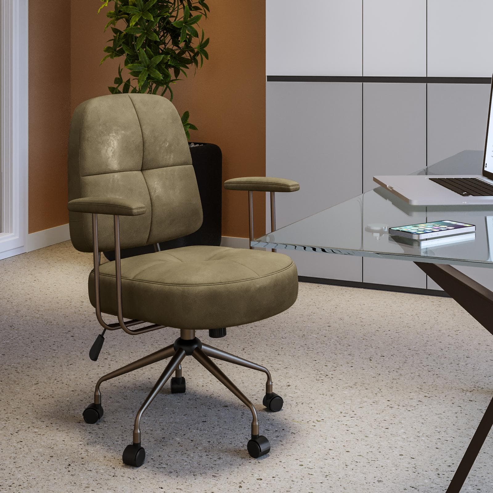 Poltrona girevole da ufficio in tessuto scamosciato verde scuro con base in bronzo satinato - Sirva