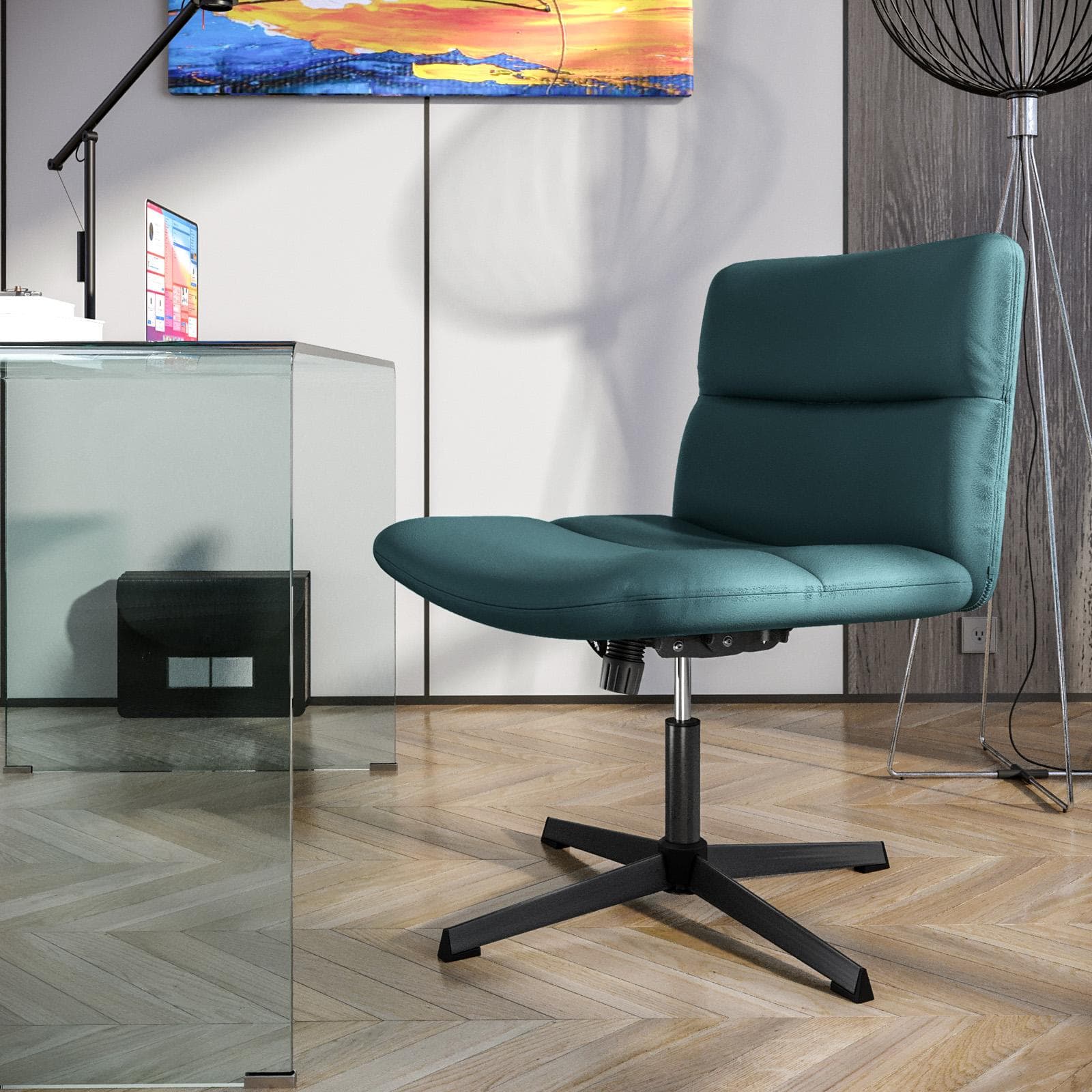 Poltrona girevole da ufficio in similpelle blu petrolio con base in metallo nero - Lexie