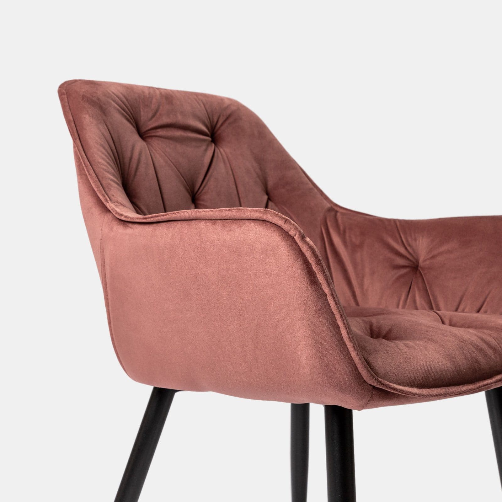 Poltrona in velluto rosa antico con schienale trapuntato - Isotta