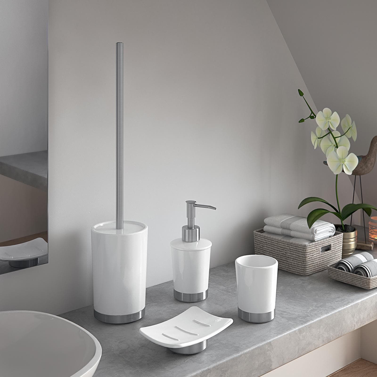 Portaspazzolini d'appoggio in ceramica bianco e acciaio inox cromo - Petunia di Gedy