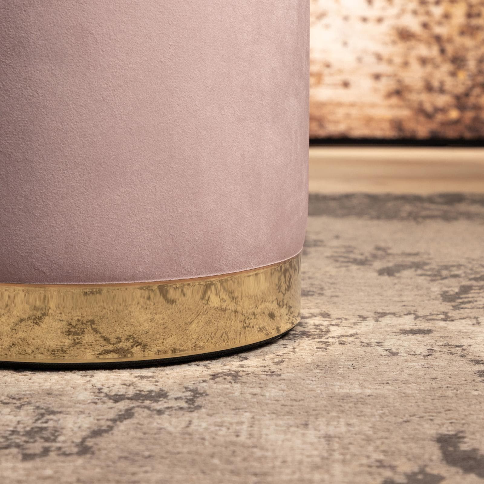 Pouf contenitore 29 cm effetto velluto glicine con base oro - Elenor