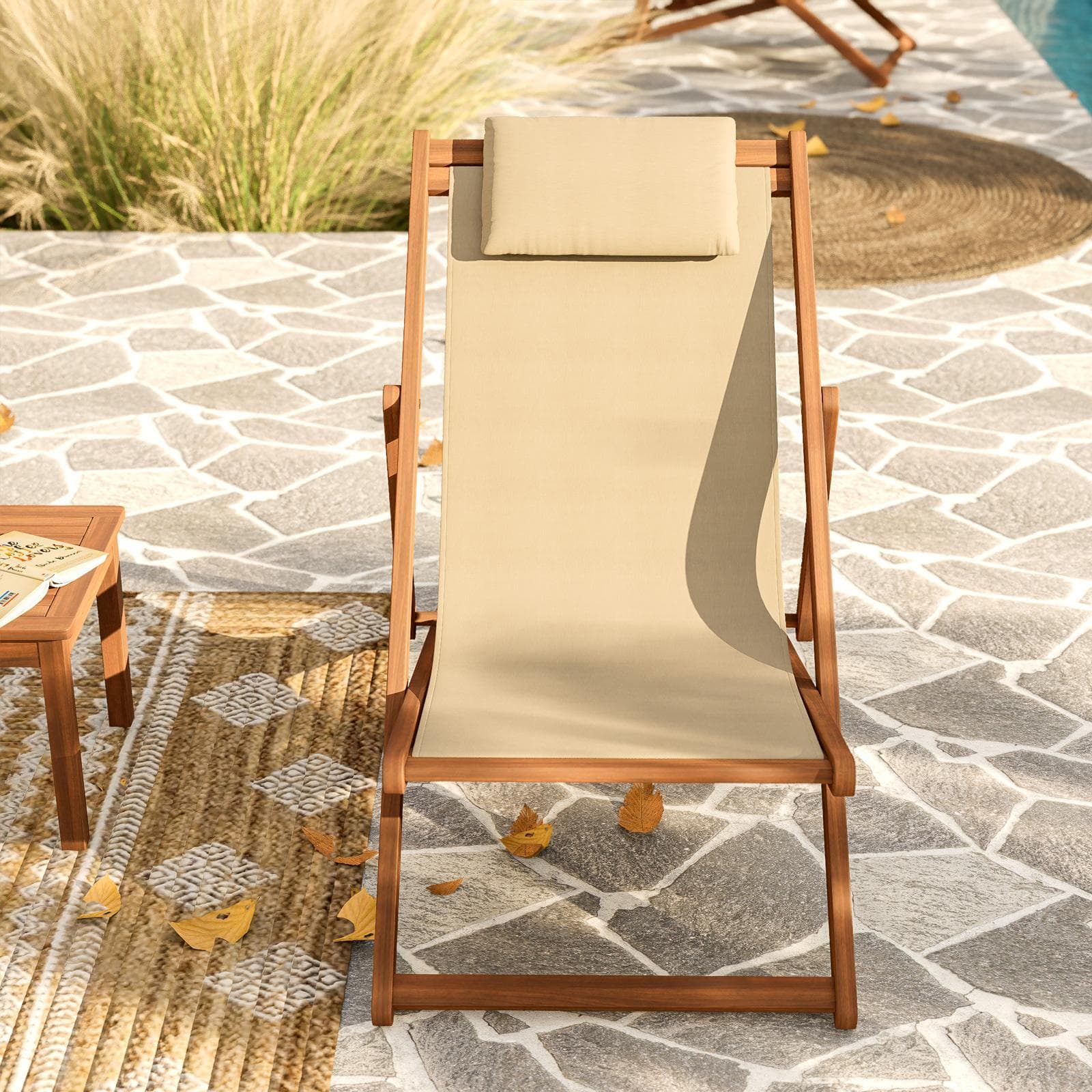 Sdraio pieghevole in legno di acacia con poggiatesta e telo in poliestere beige - Paja