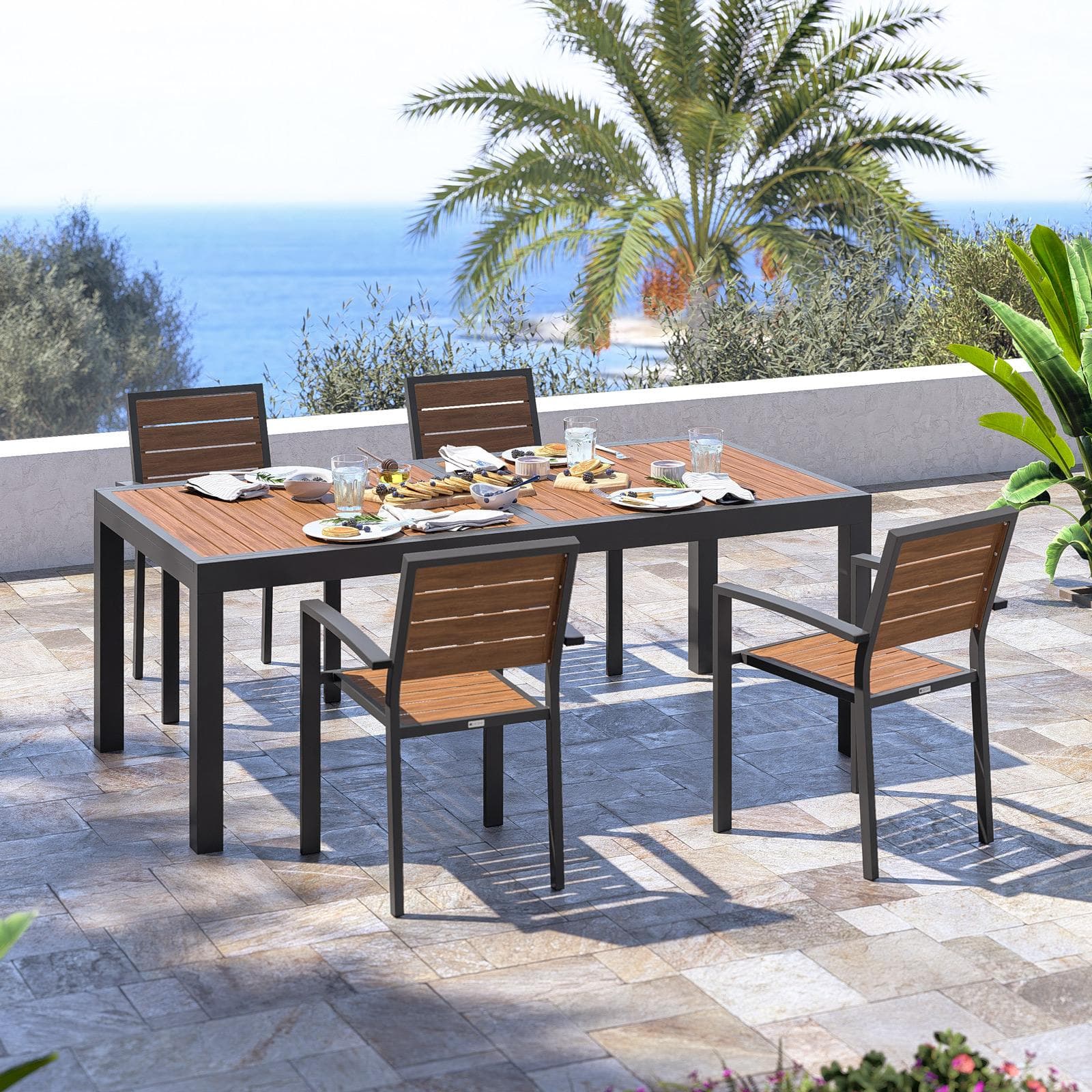 Sedia da esterno con braccioli in alluminio antracite e doghe effetto legno caramello - Carioca Wood