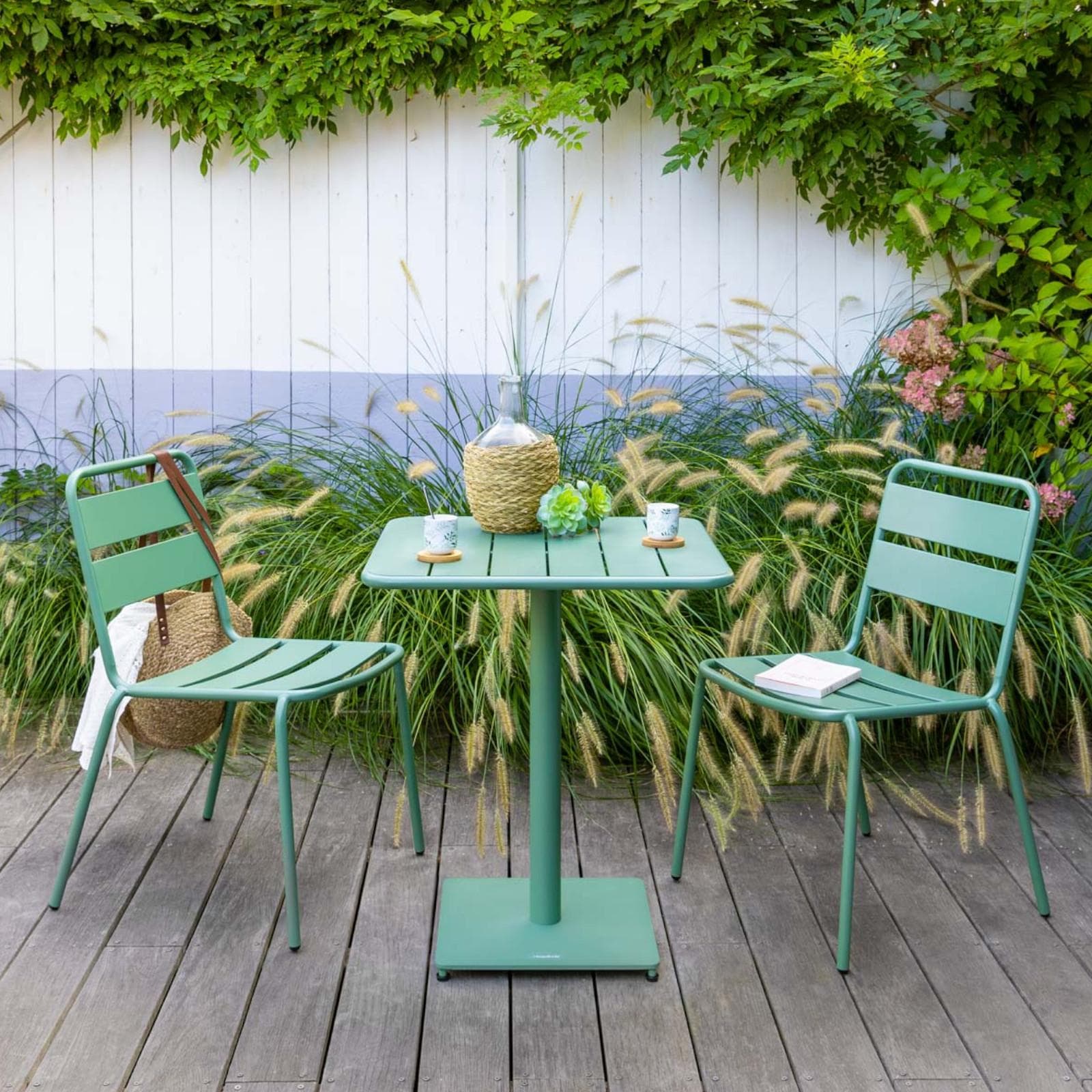 Sedia da giardino impilabile in acciaio verde oliva - Barrito