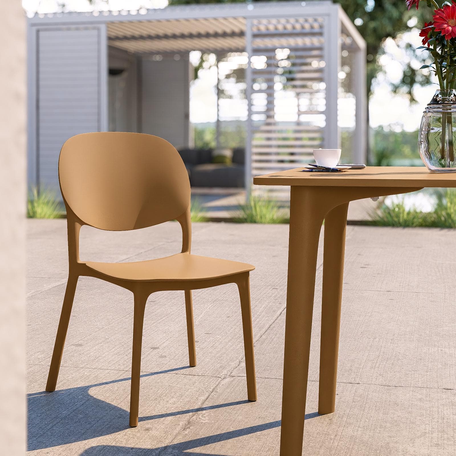 Sedia impilabile da giardino in polipropilene cappuccino - Qalis