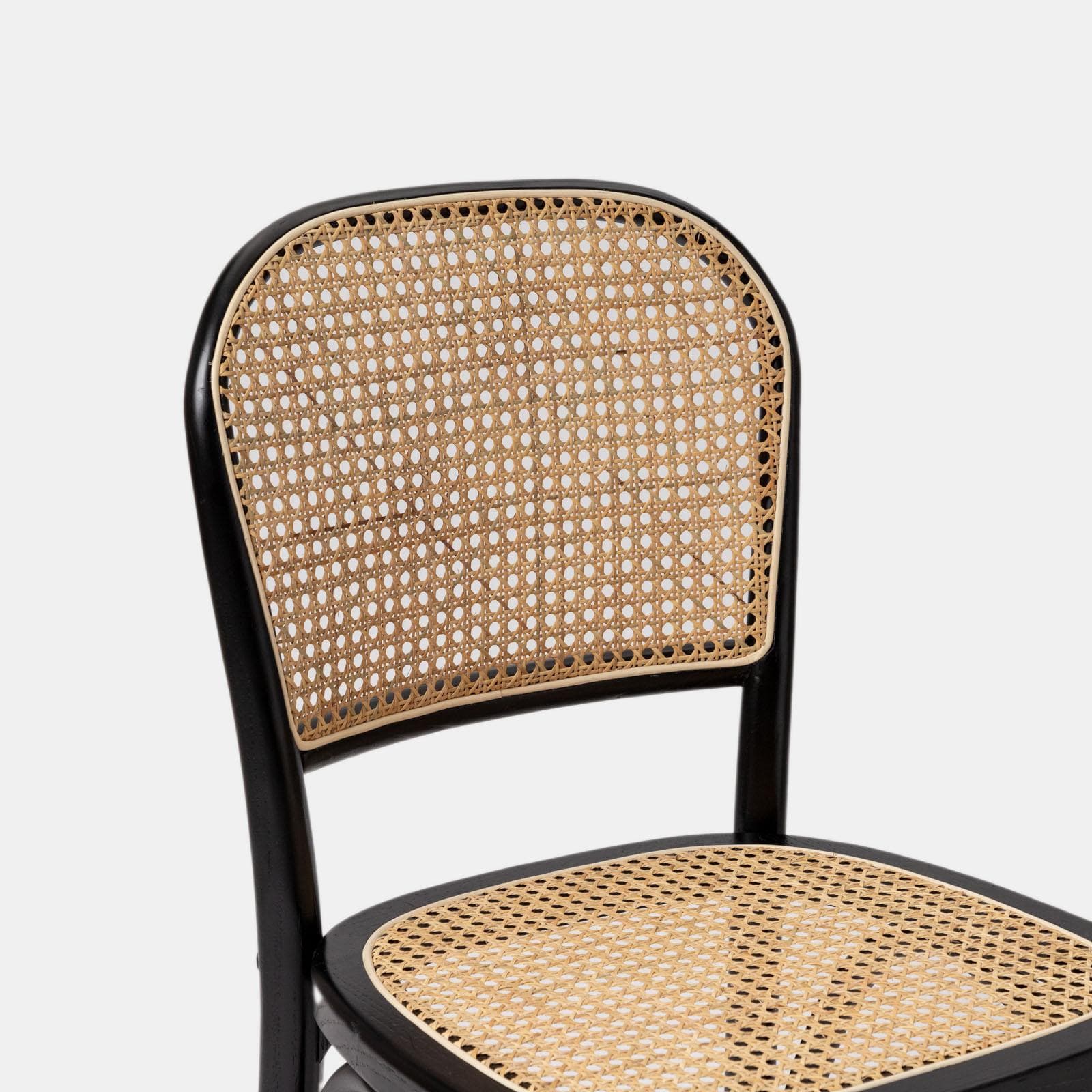 Sedia in legno di olmo nero con seduta e schienale in rattan - Kerim