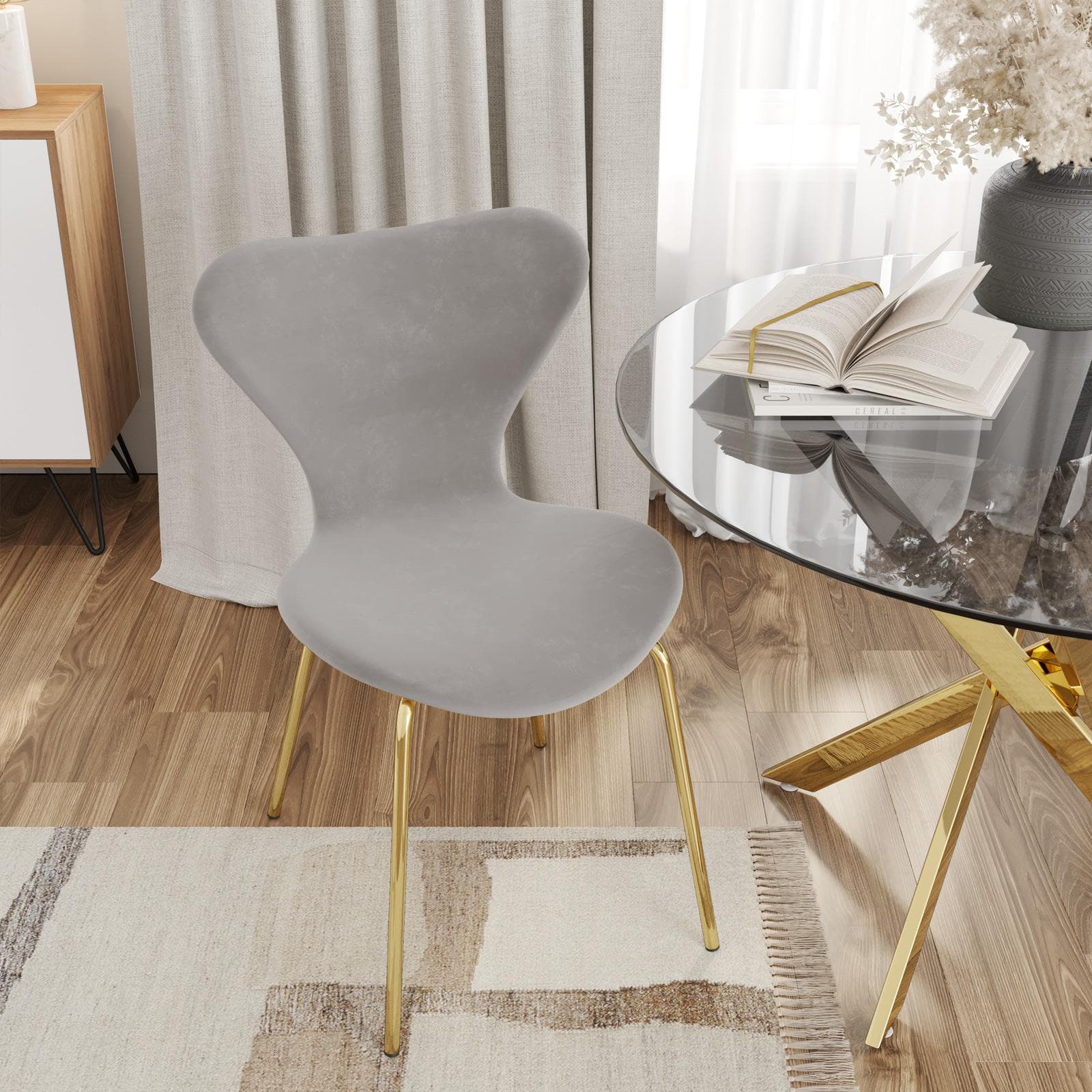 Sedia impilabile in velluto grigio ghiaccio con gambe oro - Dolly