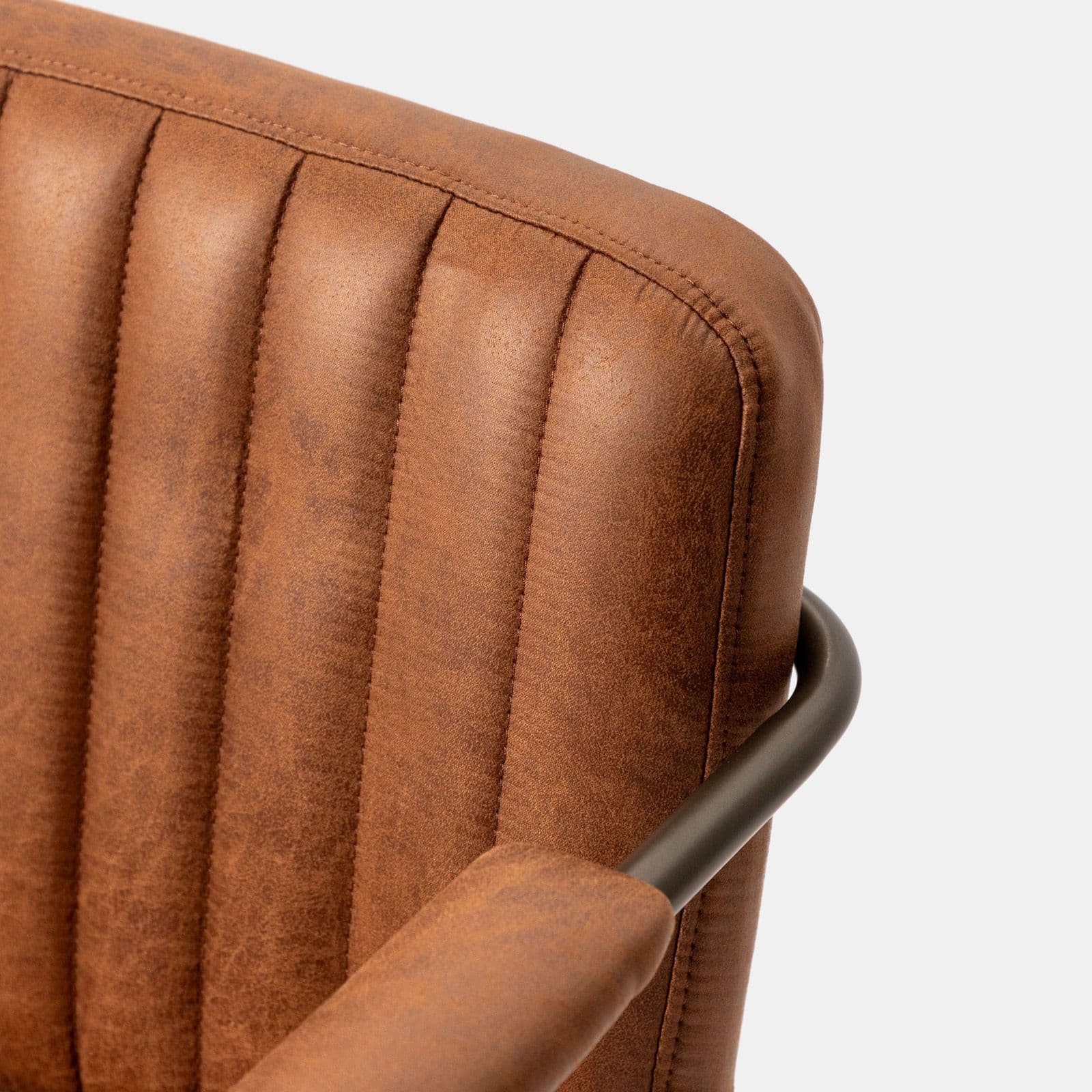 Set 2 poltrone da ufficio in tessuto scamosciato cognac con gambe in bronzo satinato - Sovella