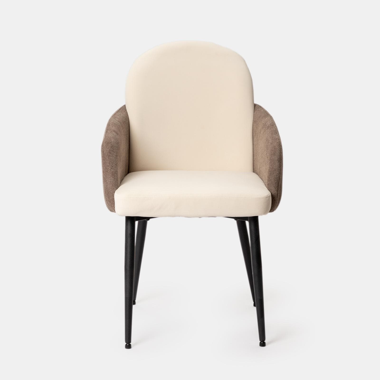 Set 2 poltrone in velluto beige con braccioli e schienale in tessuto tortora e gambe in metallo nero - Shayla