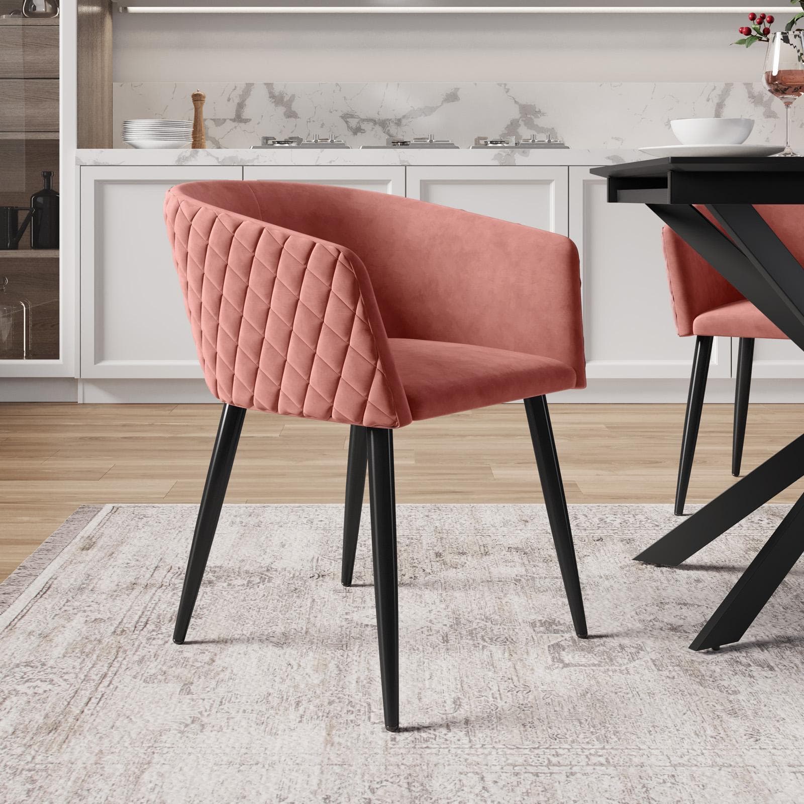 Set 2 poltrone in velluto rosa antico struttura in metallo nero - Jannet