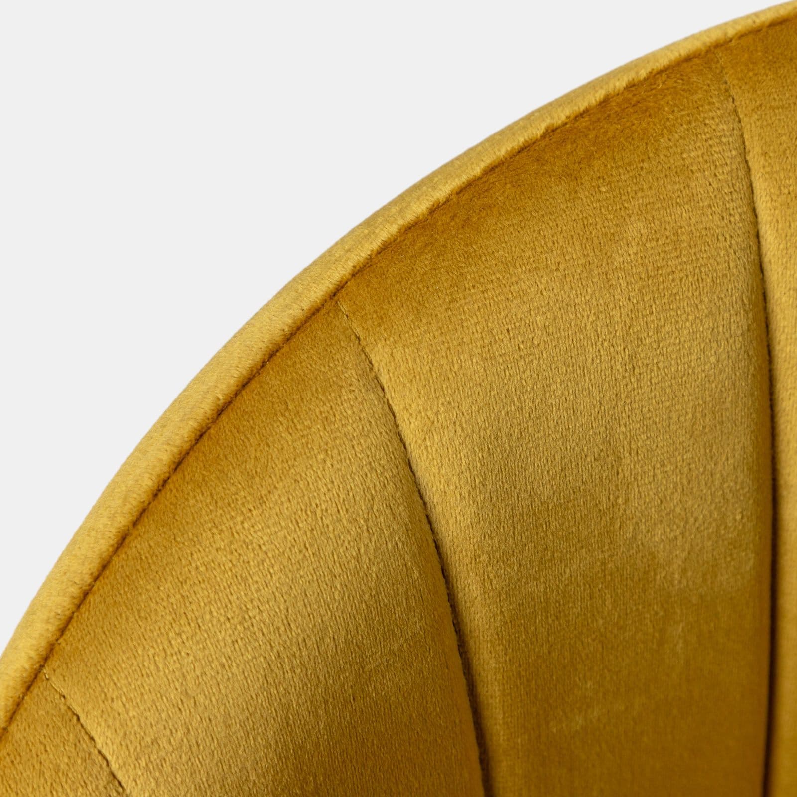 Set 2 sedie in velluto giallo ocra con schienale a conchiglia e gambe in metallo oro - Halima