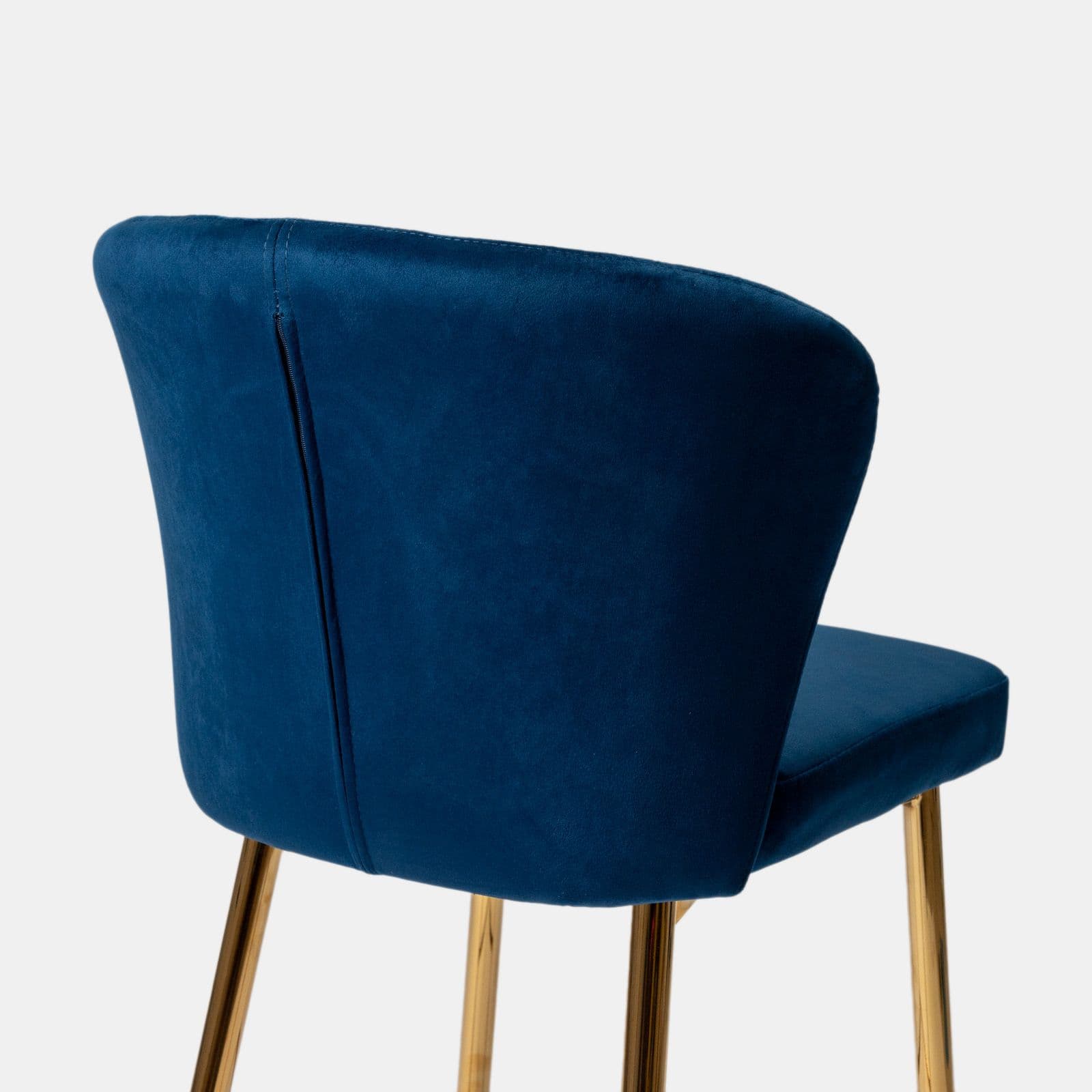 Set 2 sgabelli in velluto blu scuro con schienale a conchiglia e gambe in metallo oro - Halima
