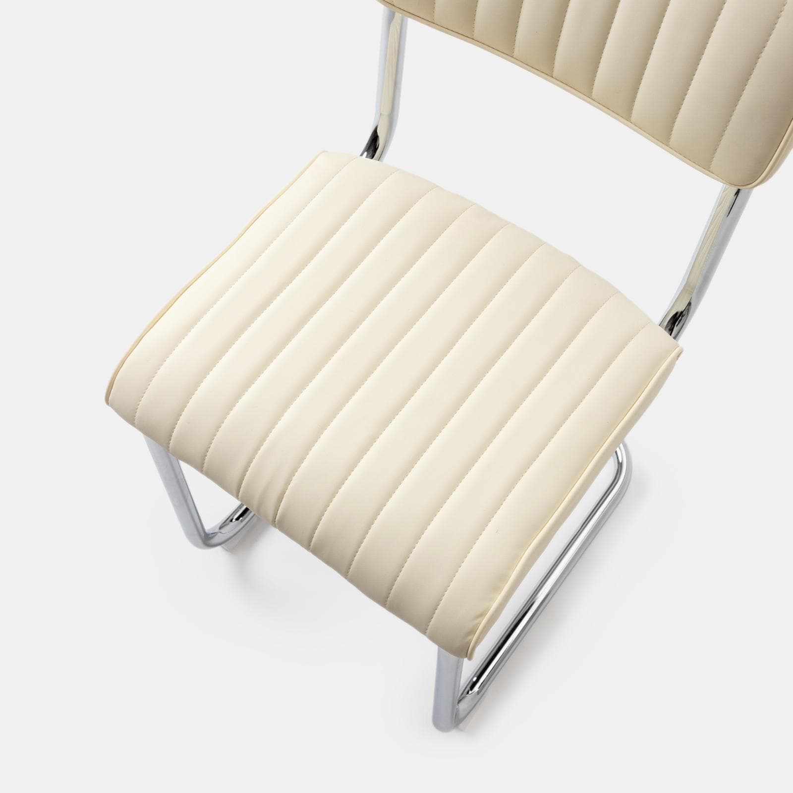 Set 4 sedie in similpelle crema con struttura in metallo cromo - Bridget