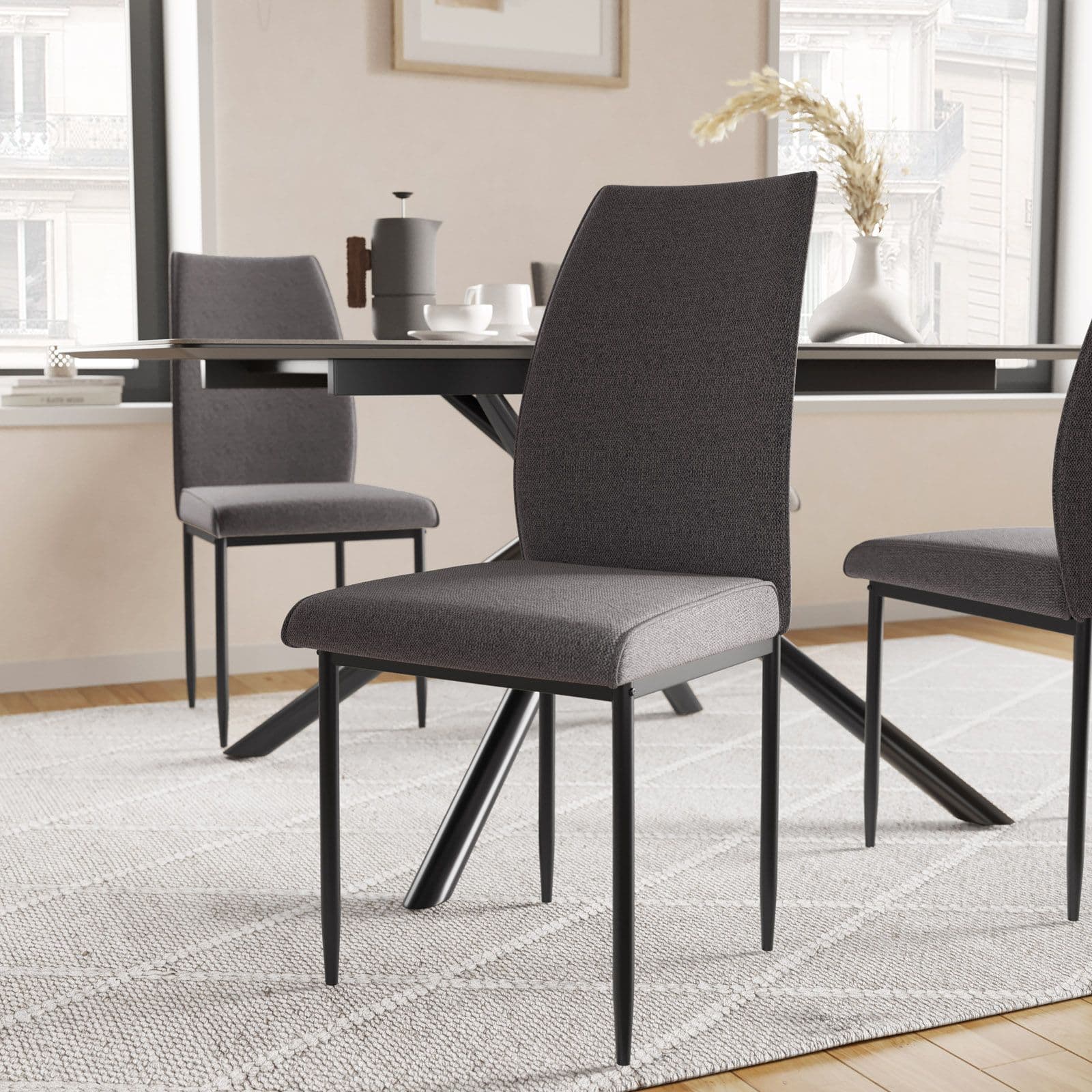 Set 4 sedie in tessuto grigio campagna con gambe in metallo nero - Rapsodia