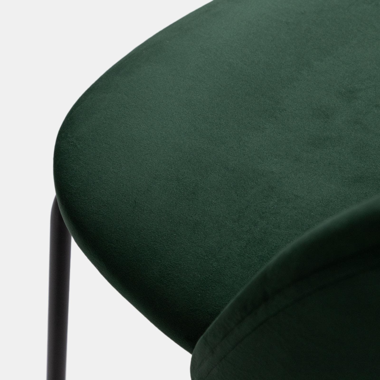 Set 4 sedie in velluto verde scuro con gambe in metallo nero - Vesta