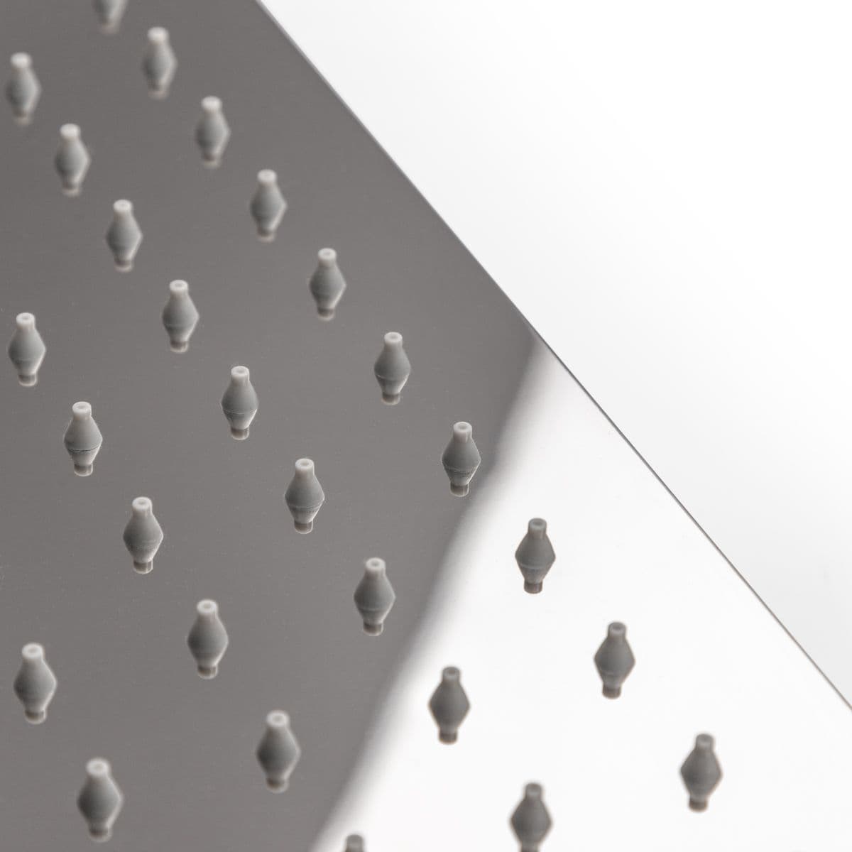 Set incasso doccia con braccio a soffitto 20 cm e soffione 25x25 cm cromo – Iota