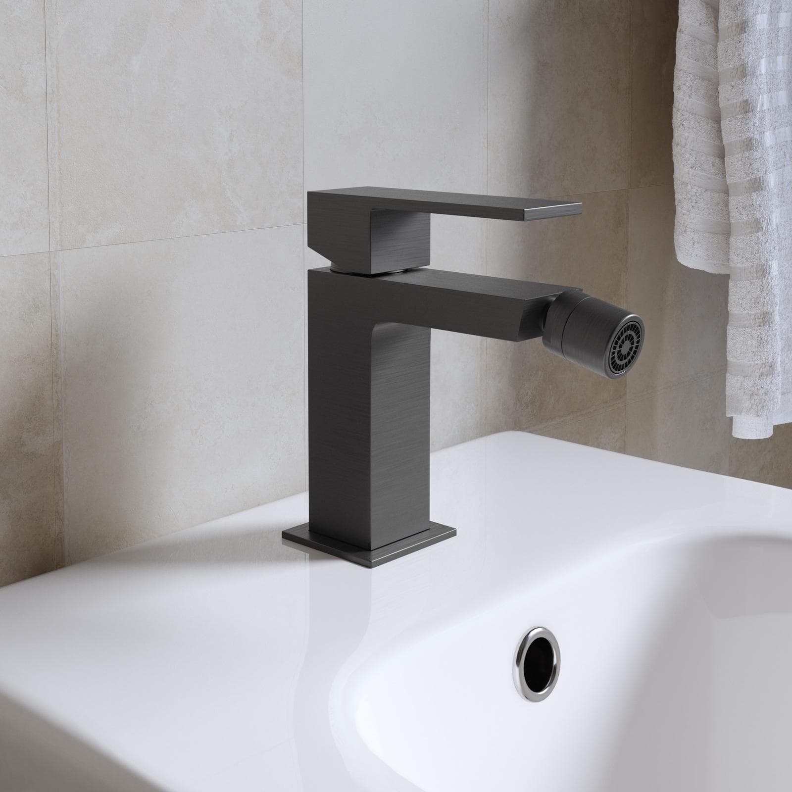 Set miscelatore lavabo e bidet nero spazzolato – Tiamat