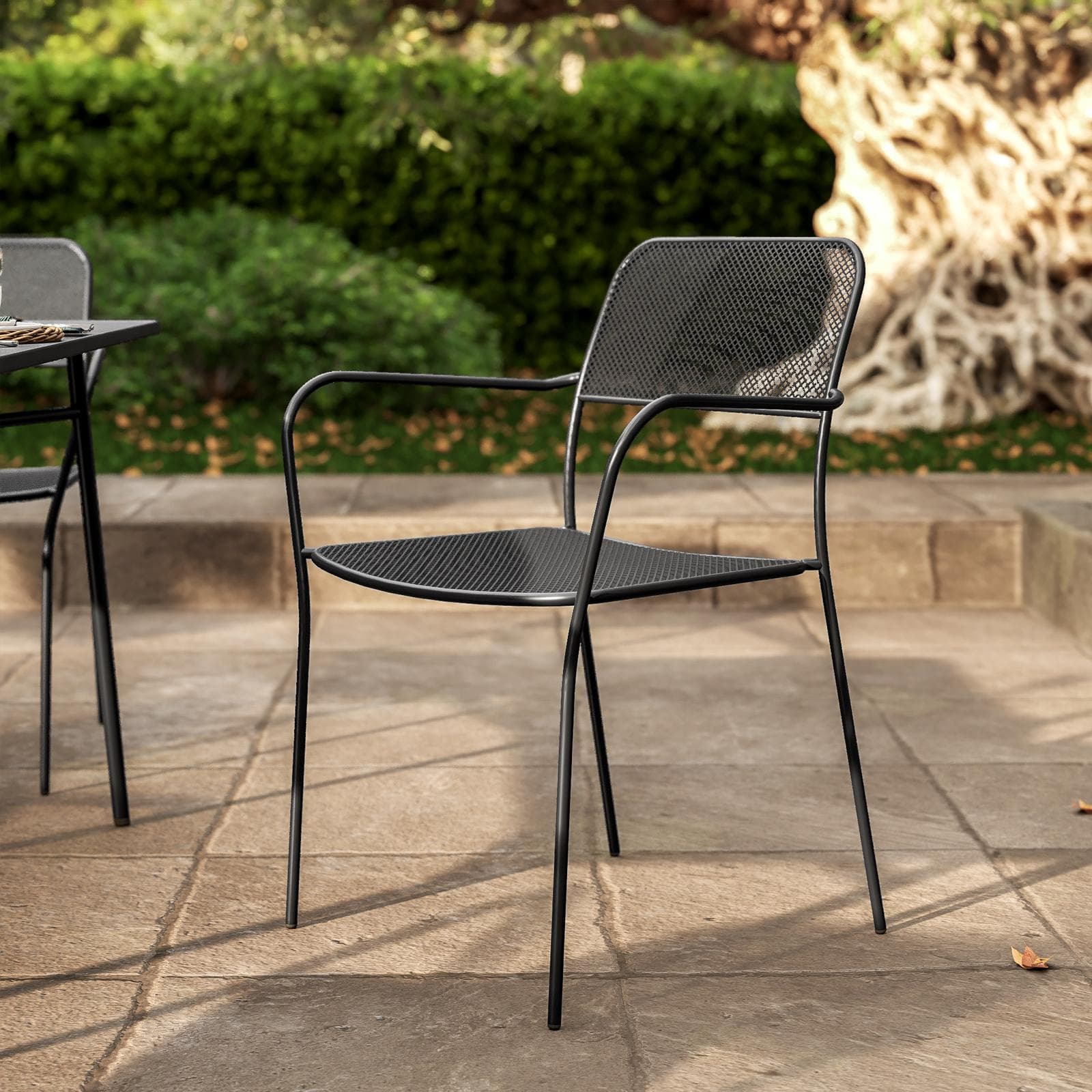Set pranzo con tavolo 150x80 cm e 4 sedie con braccioli in acciaio nero - Faber