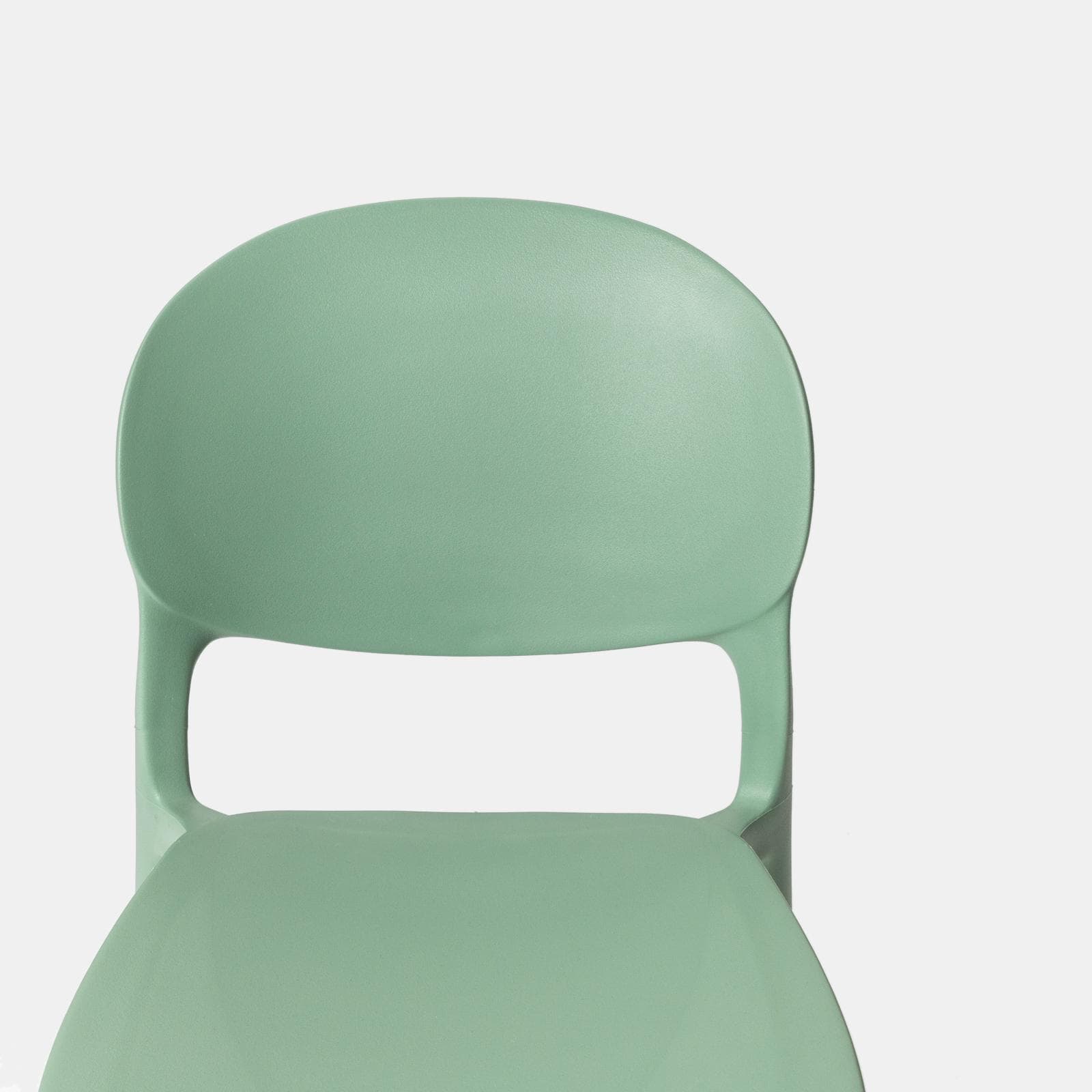 Set pranzo con tavolo rotondo 80 cm e 4 sedie impilabili in polipropilene verde giada - Tulipano