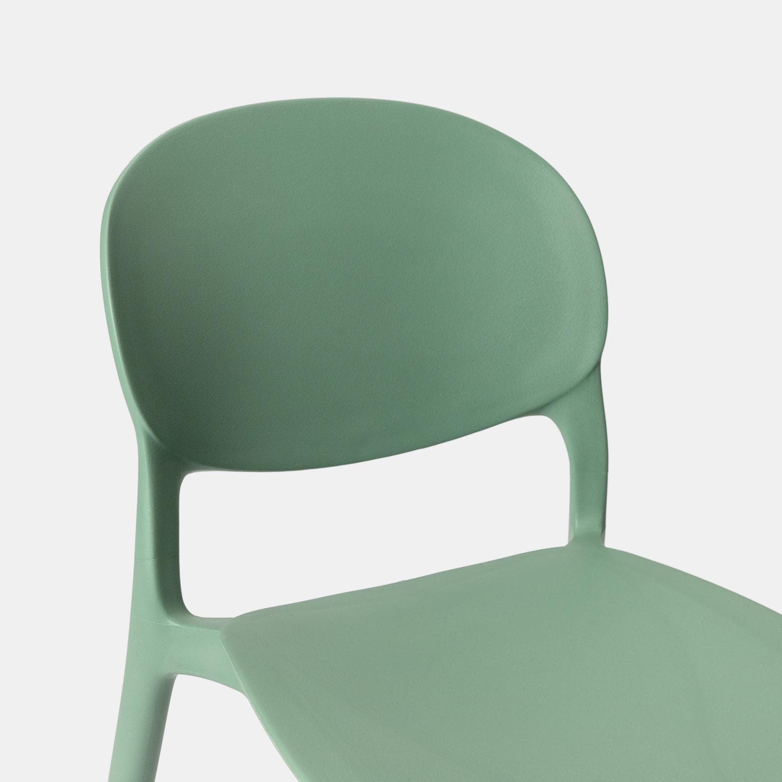 Set pranzo con tavolo rotondo 80 cm e 4 sedie impilabili in polipropilene verde giada - Tulipano